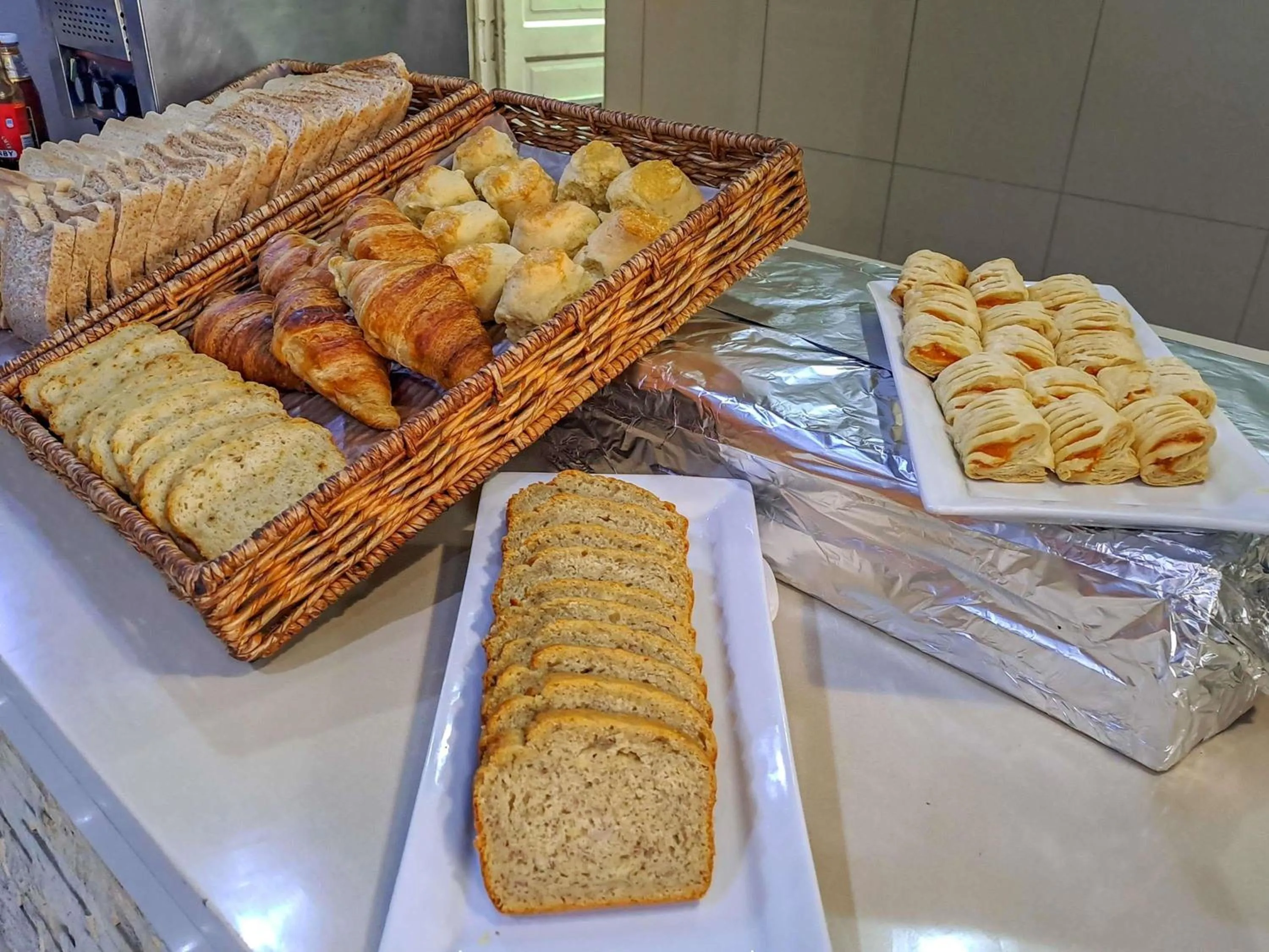 Restaurant/places to eat in Mercure Hotel Nelspruit