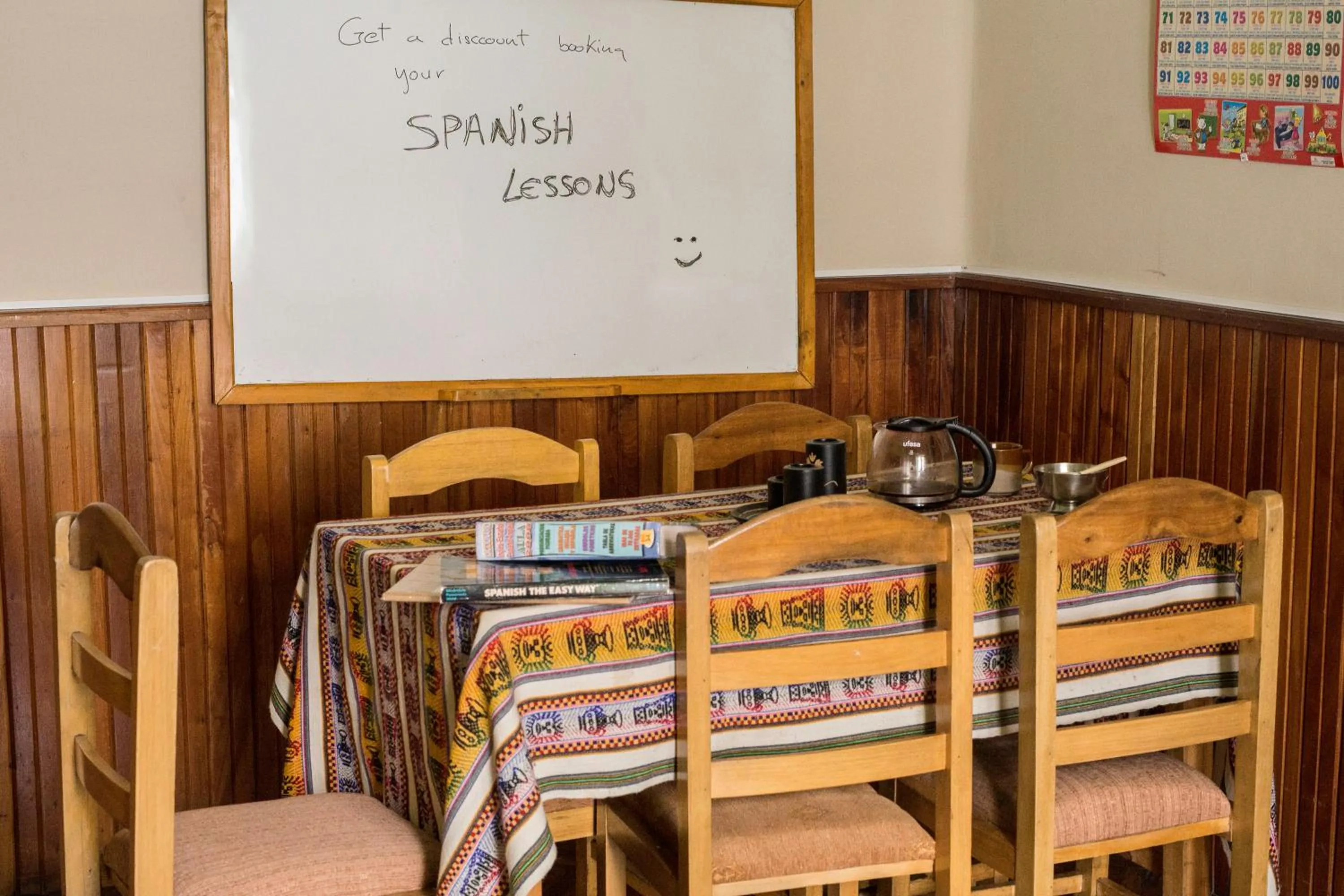 Area and facilities in Colors House