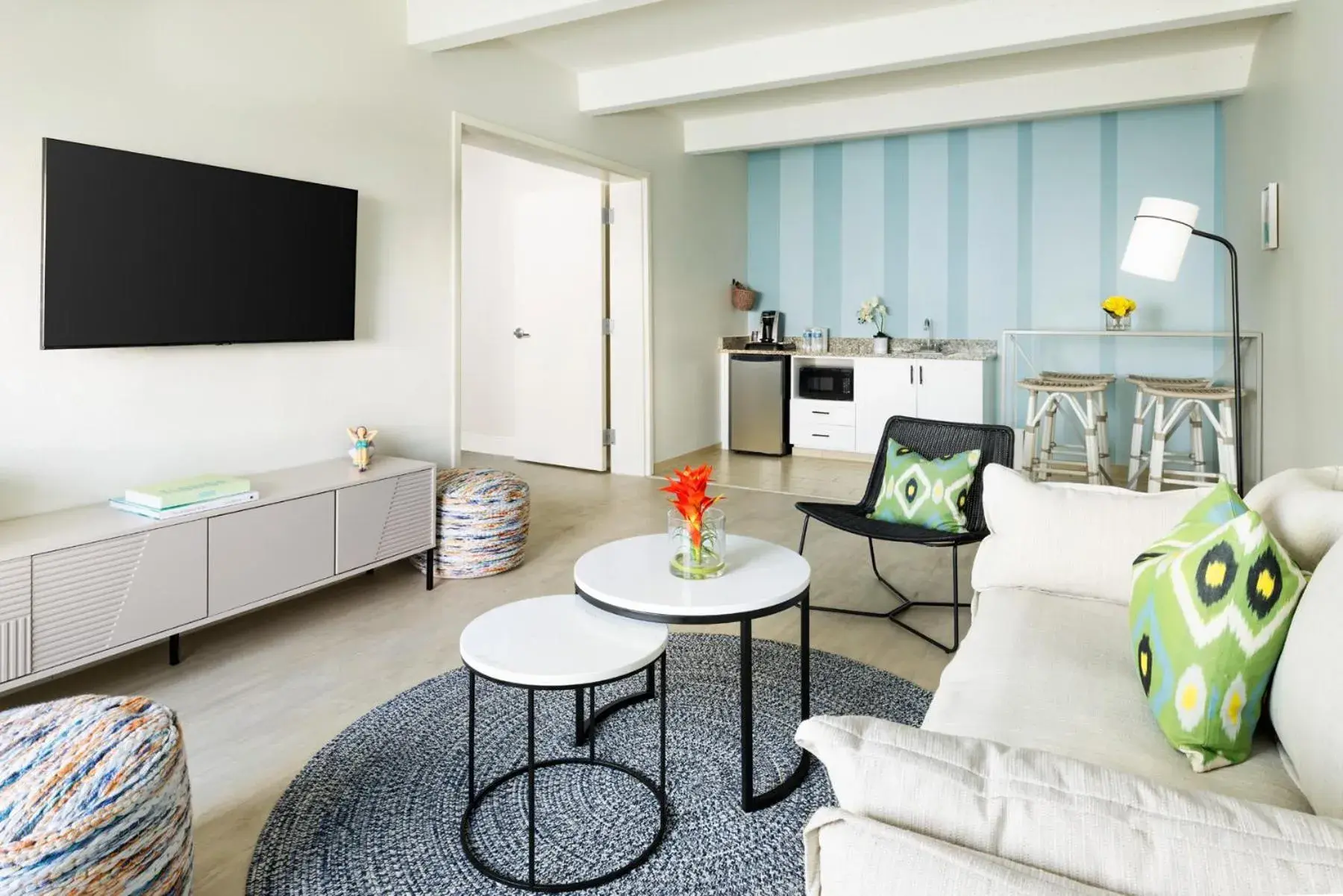 Ocean View One Bedroom Suite in Blue Flamingo Resort Key West Ocean View One Bedroom Suite in Blue Flamingo Resort Key West