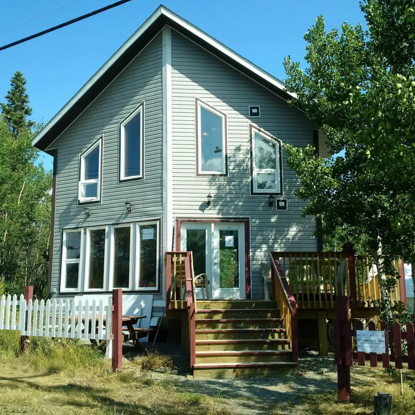 Patio in Wanderer's Inn Backpackers Hostel