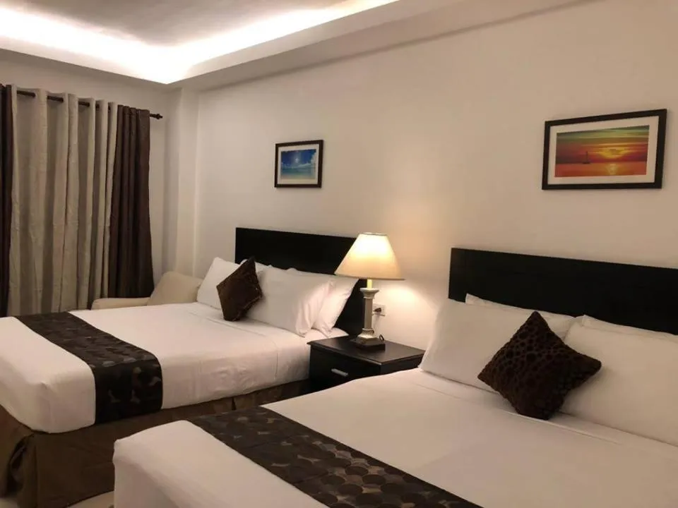 Bed in Chateau De Boracay