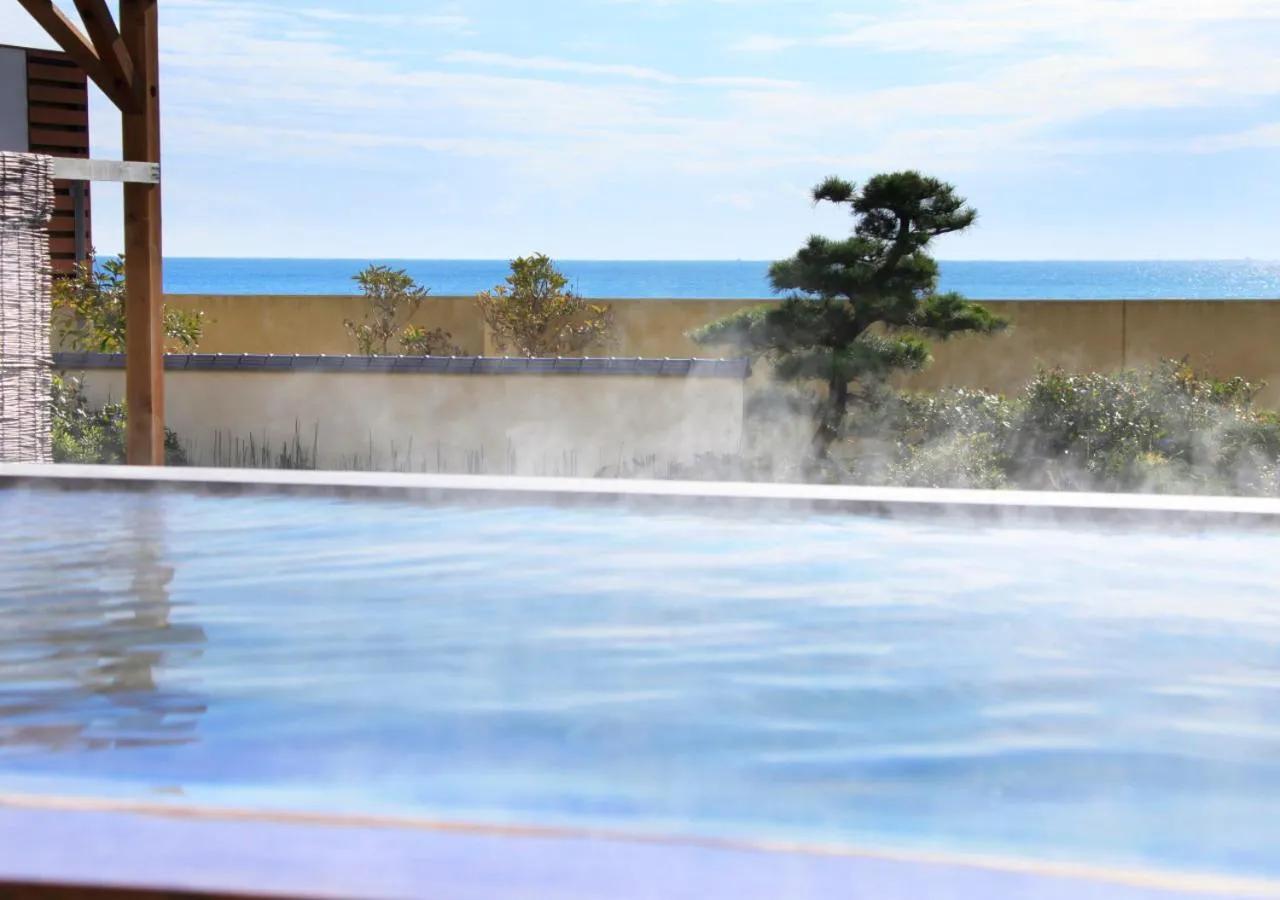 Sea view in Kamogawa Grand Tower