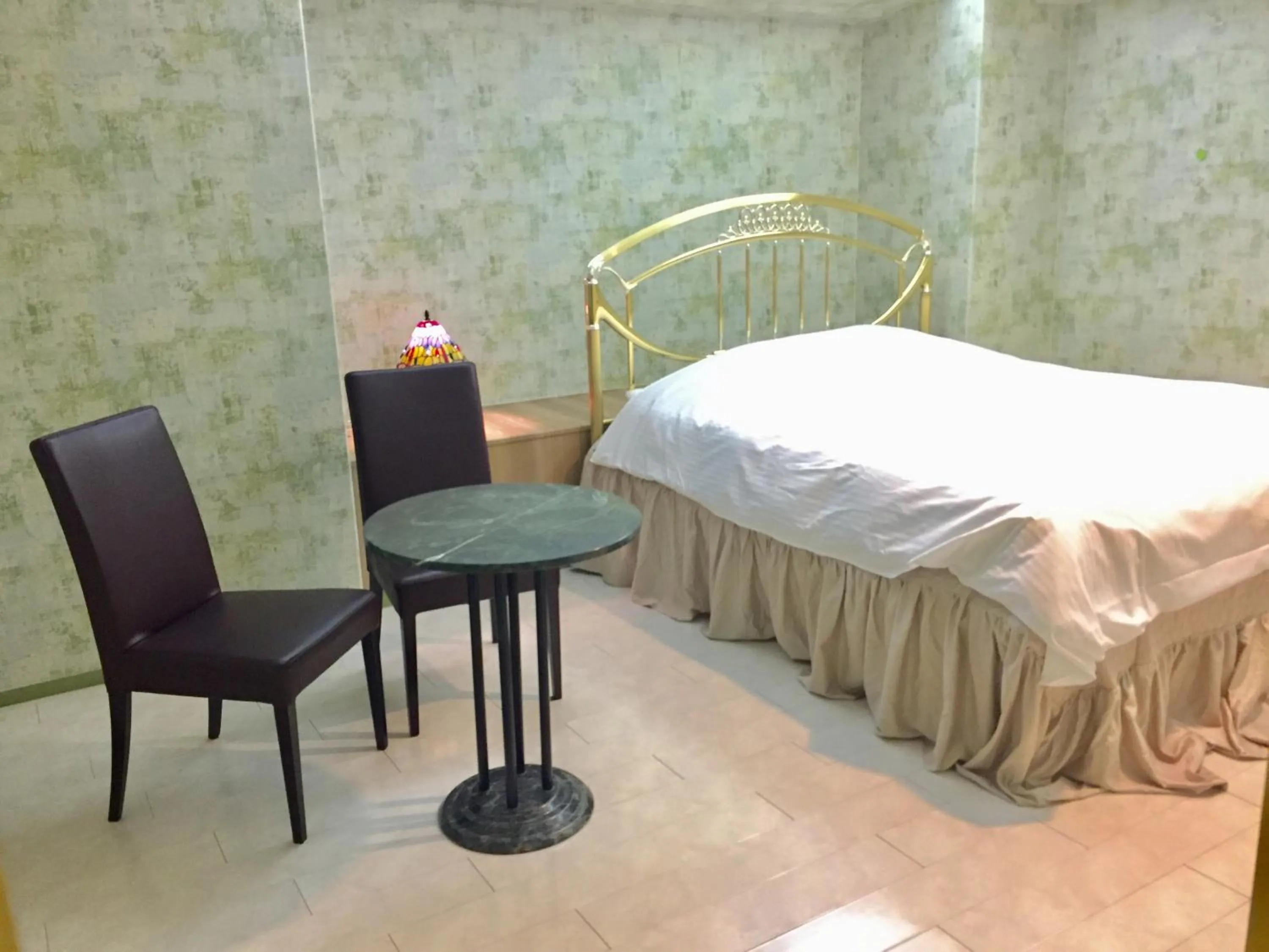 Photo of the whole room, Bed in Hotel Ritz Koshien