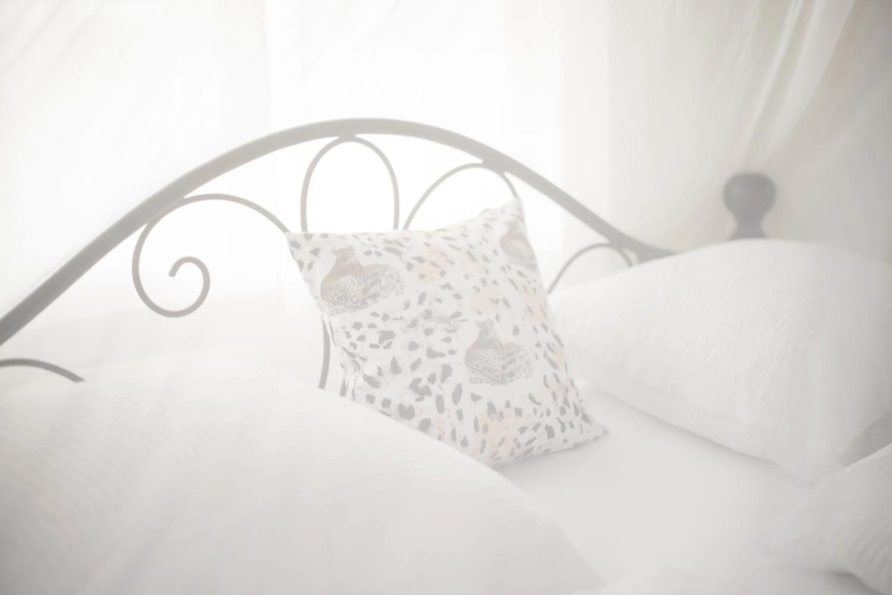 Bed in Nyati Hill Cottages