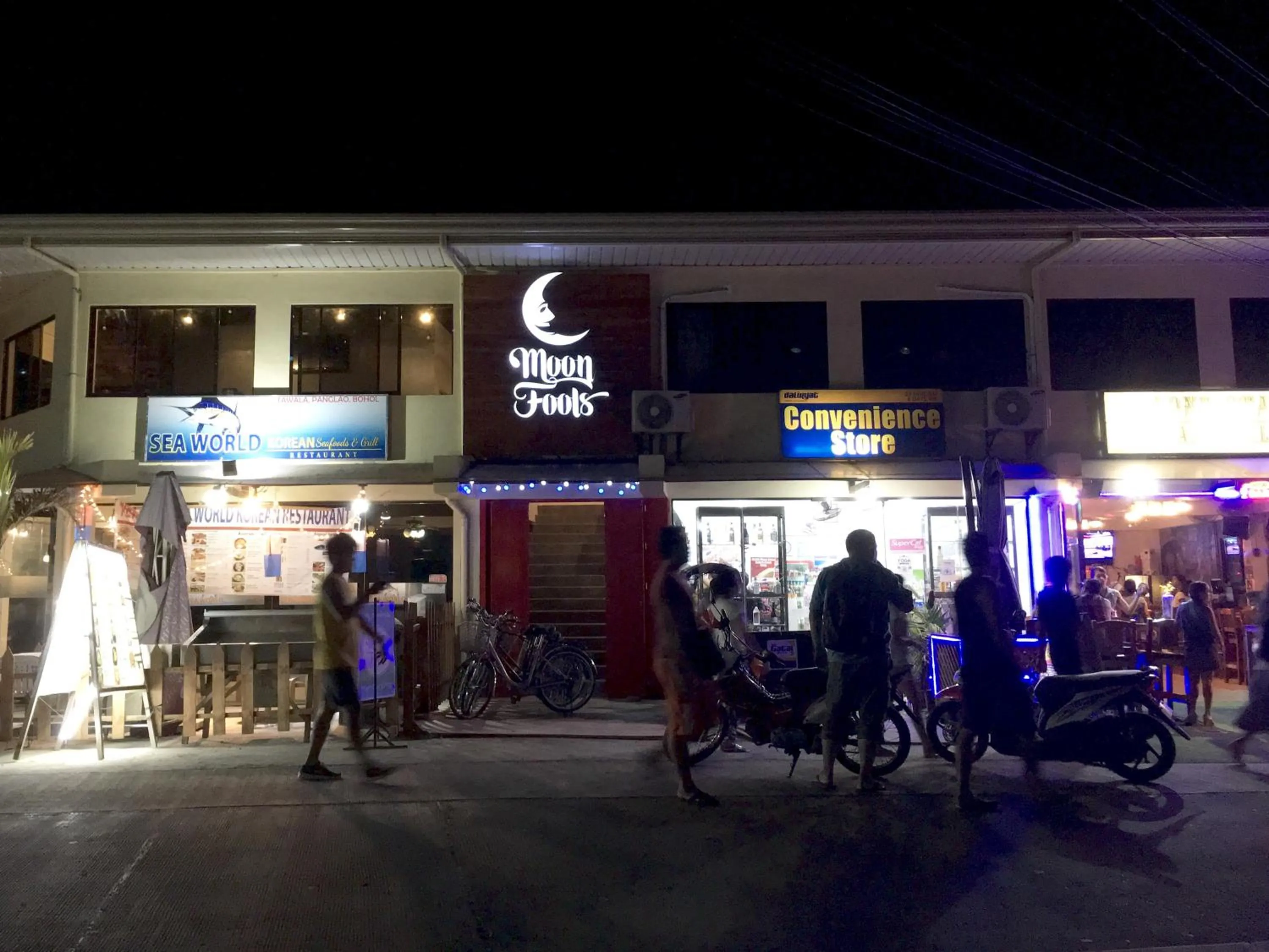 Facade/entrance in Moon Fools Hostel