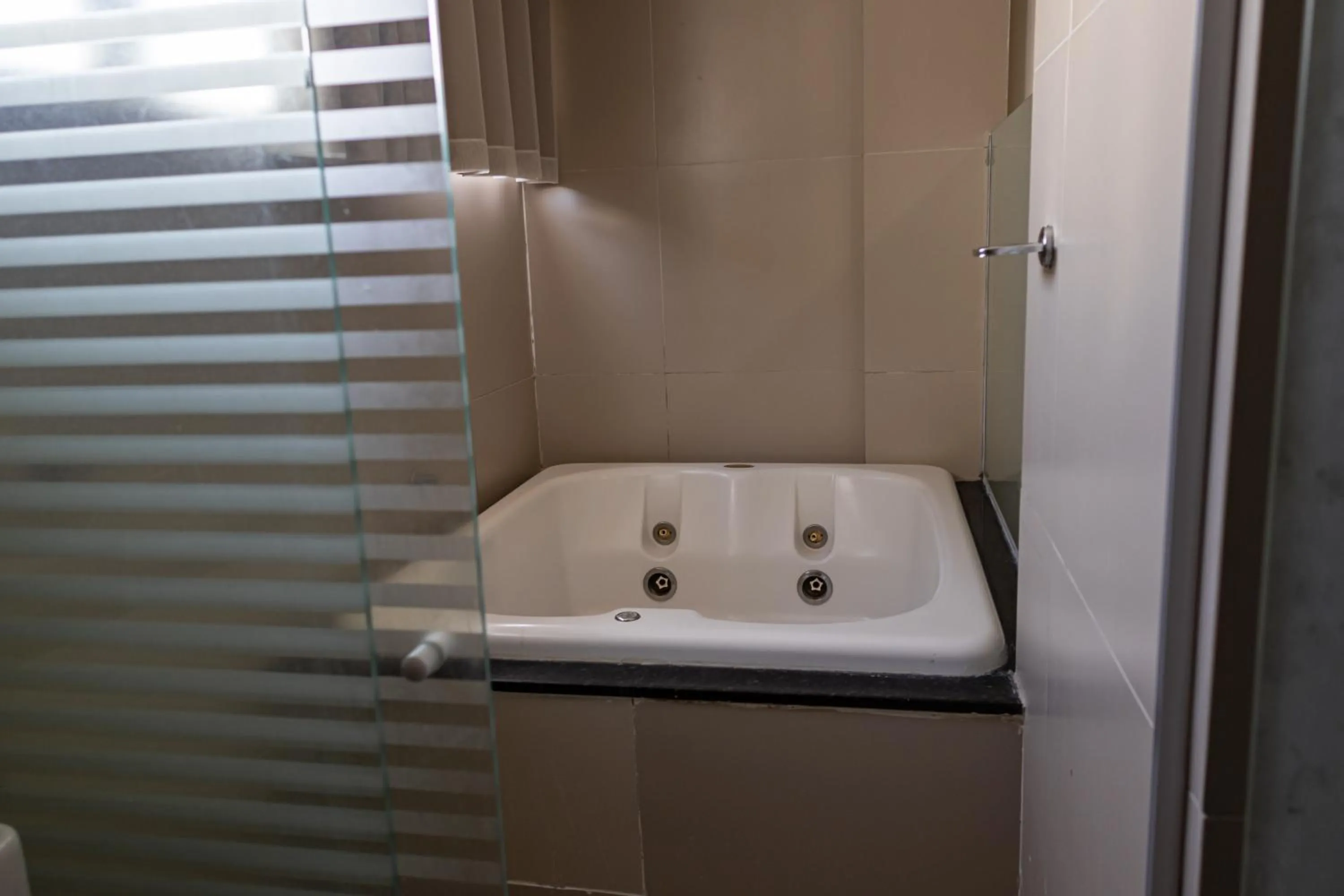 Hot Tub in Scenarium Hotel