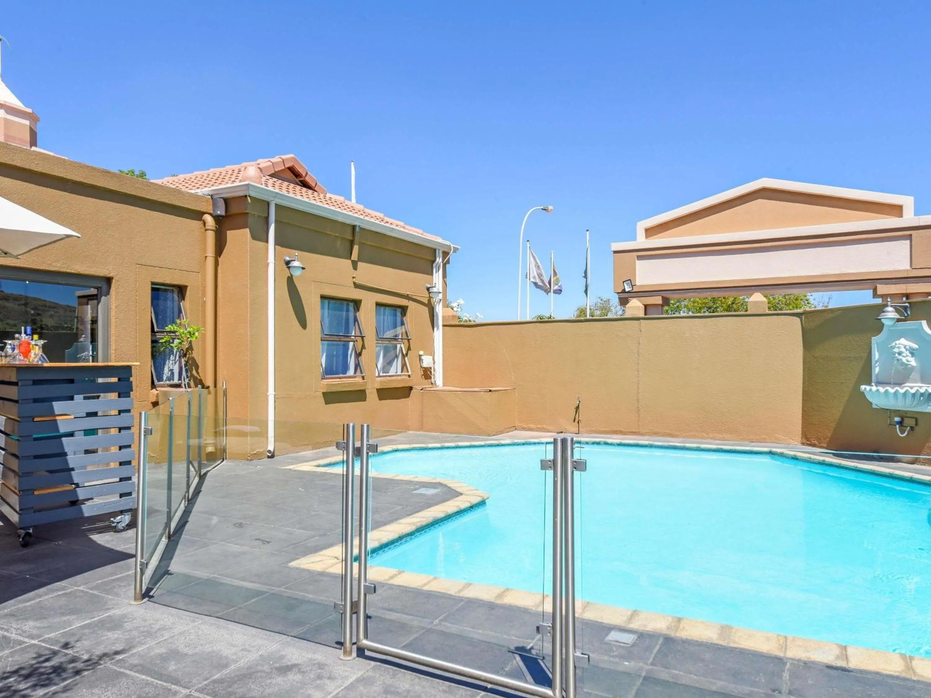 Pool view in Mercure Hotel Bedfordview