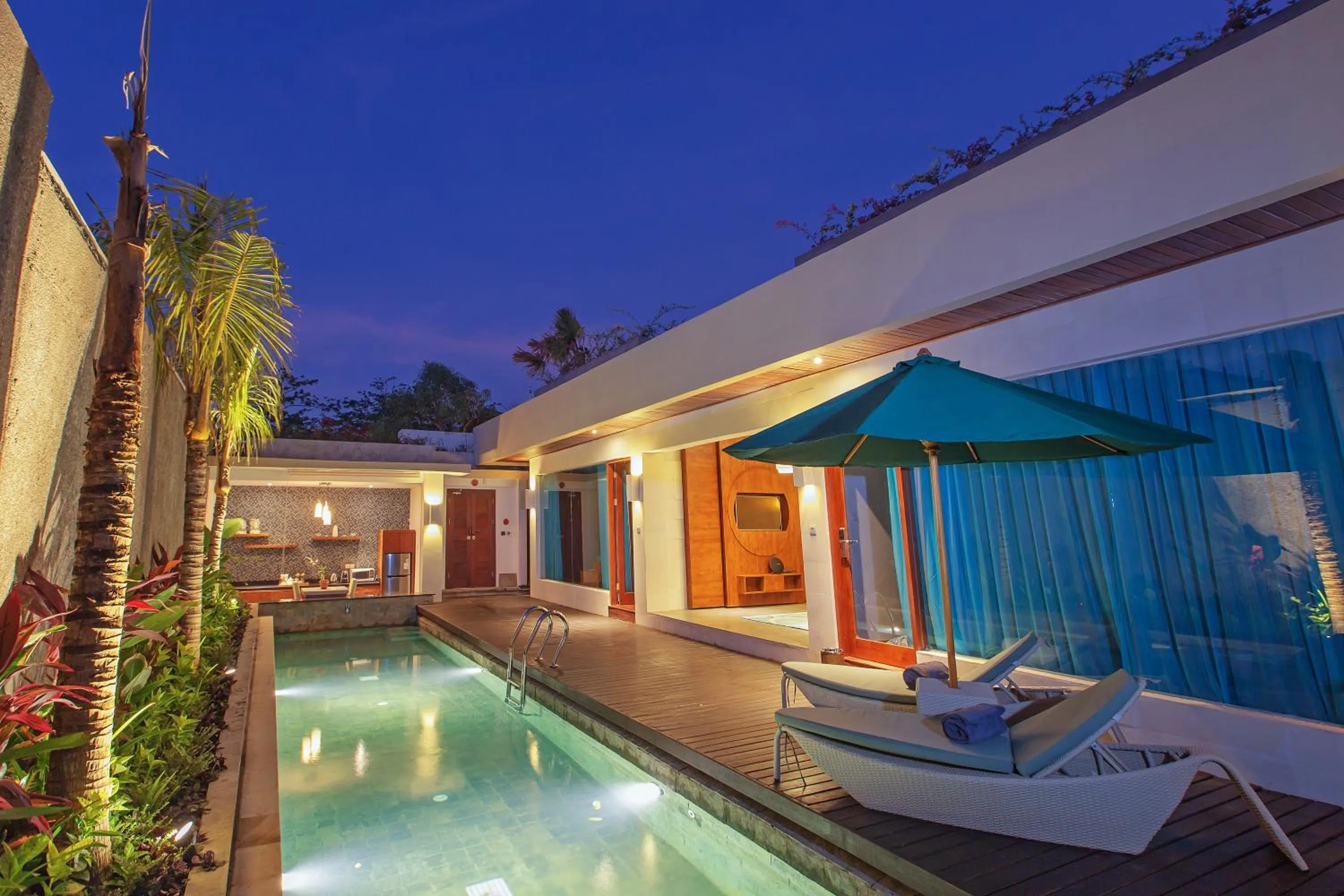 Garden in The Leaf Jimbaran