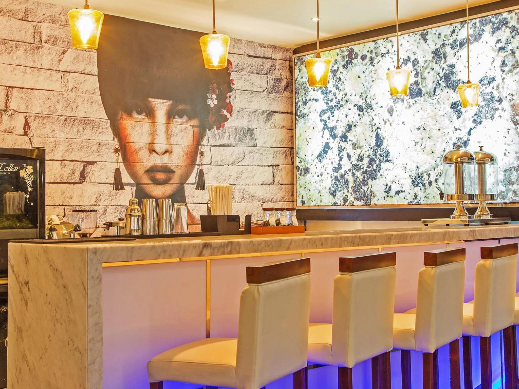 Restaurant/places to eat in The Leaf Jimbaran