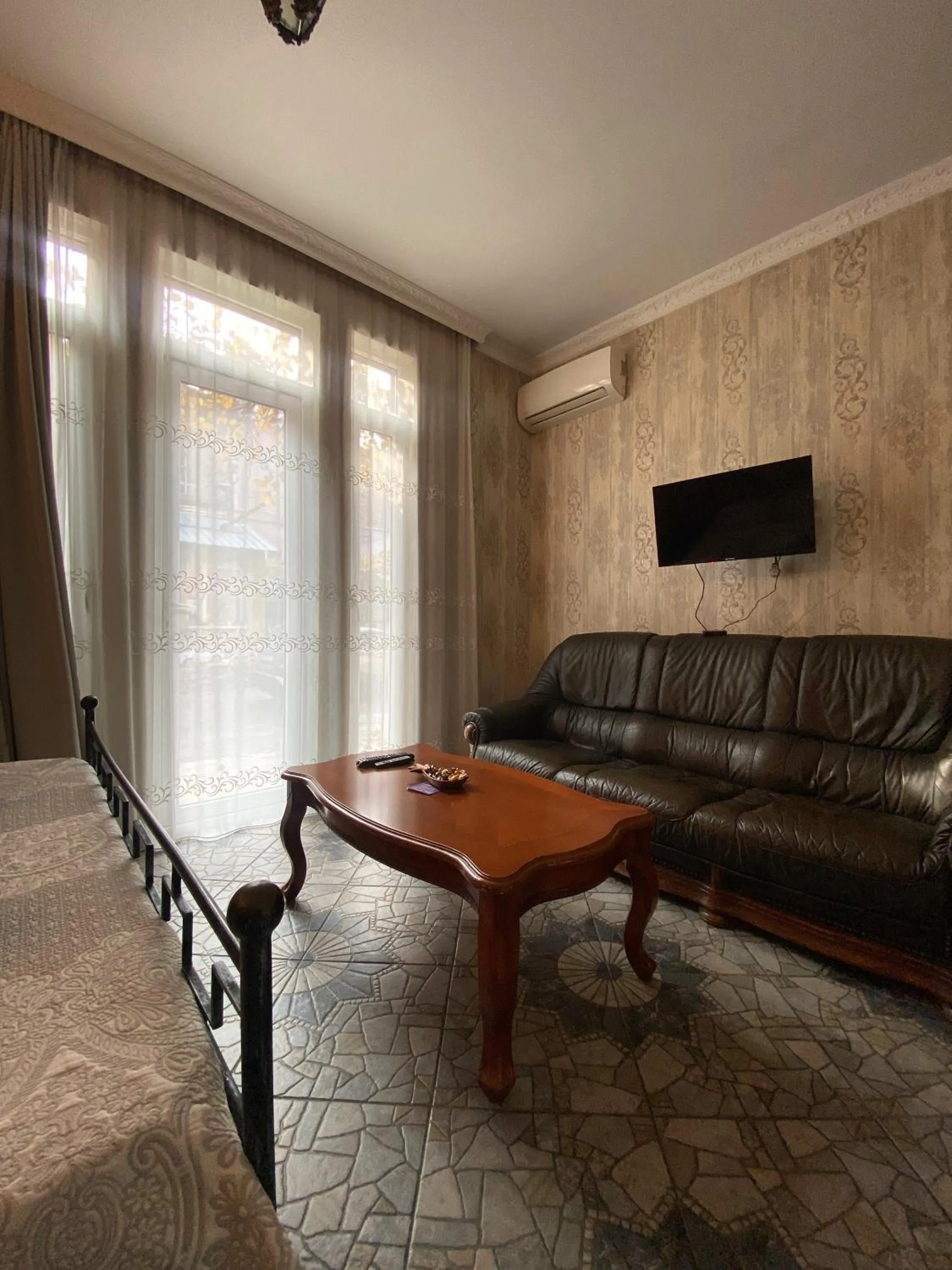 Living room in Old Tbilisi Apart-Hotel