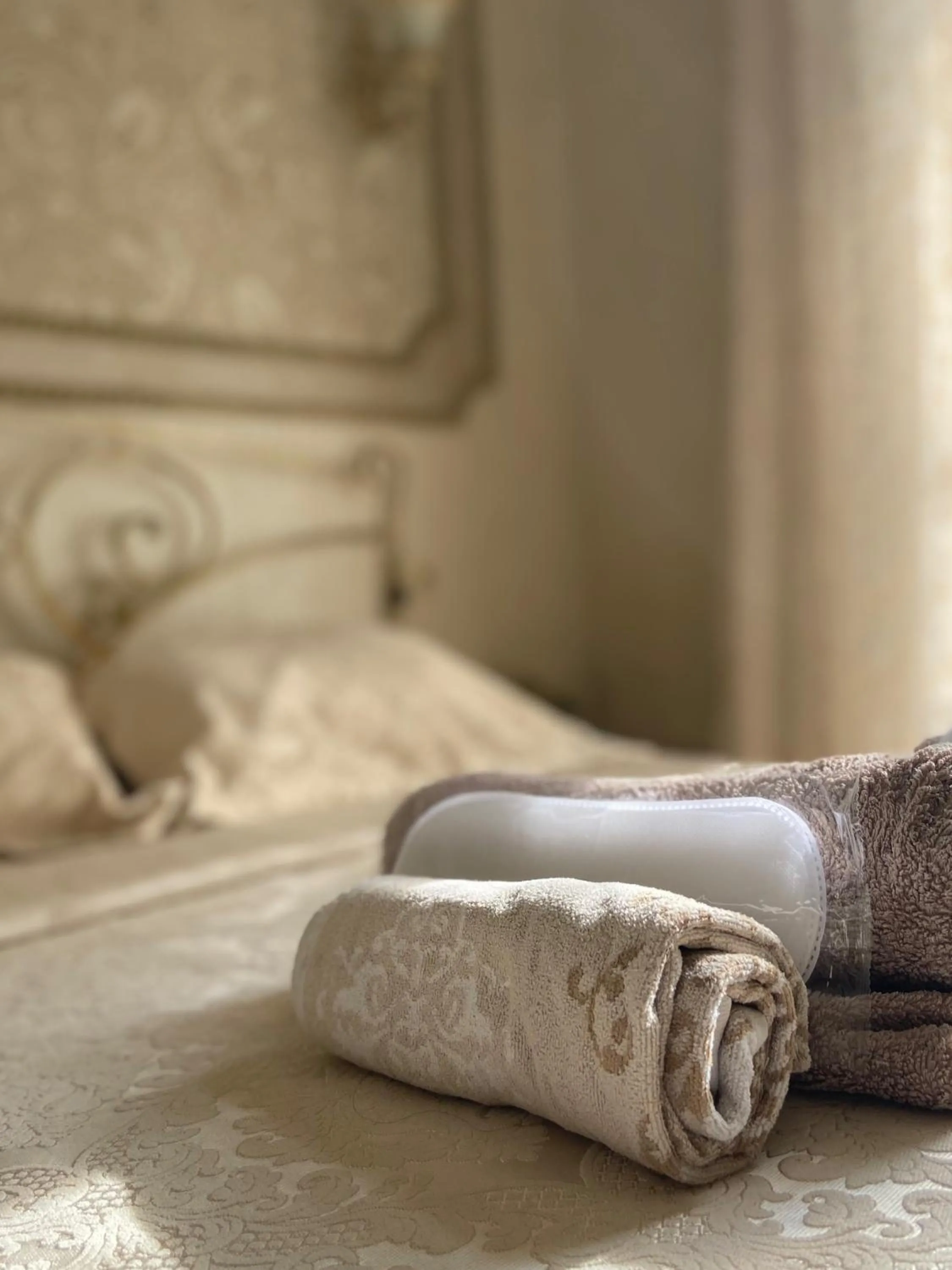 towels, Bed in Old Tbilisi Apart-Hotel