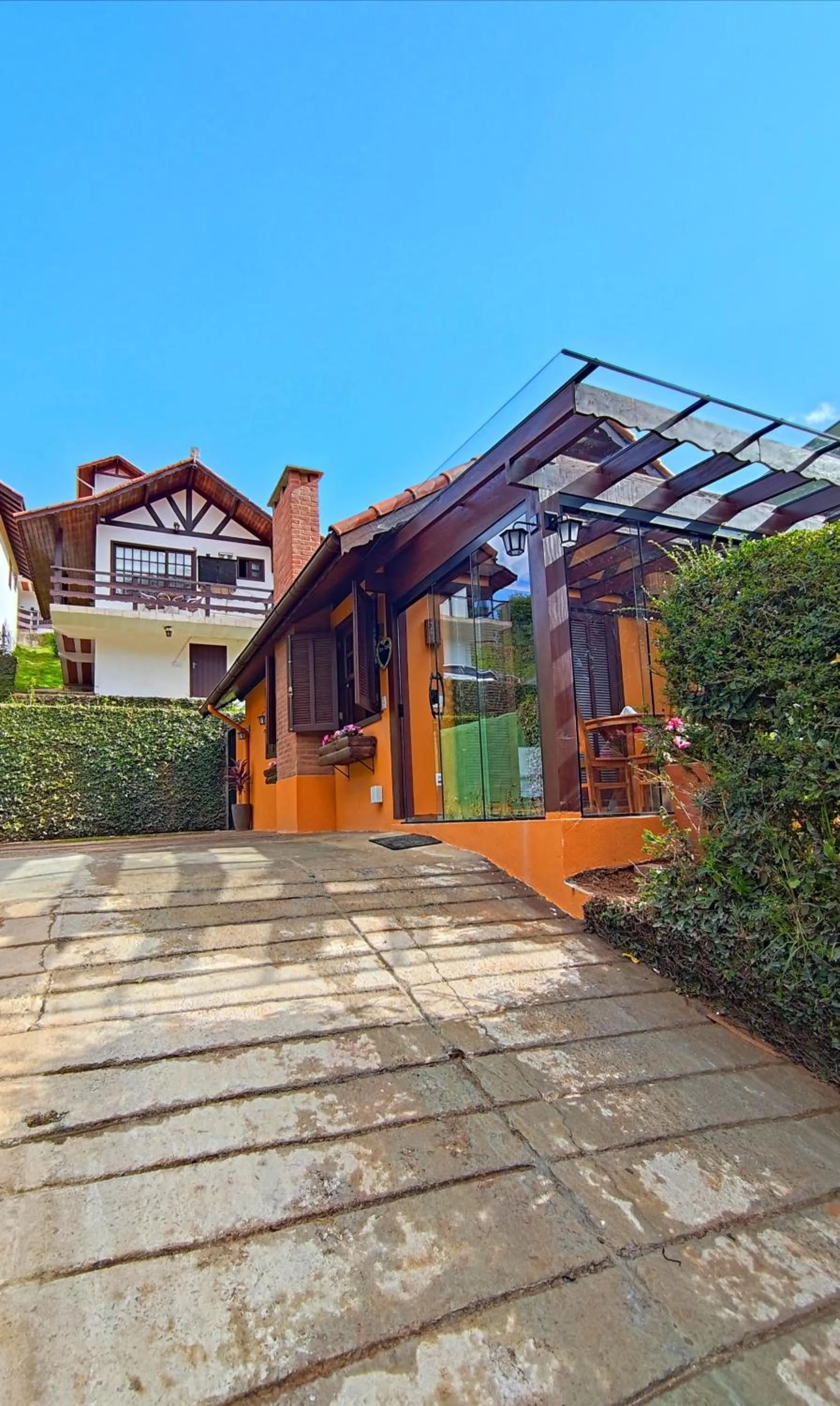 Property building in Chalés Leopoldo em Monte Verde