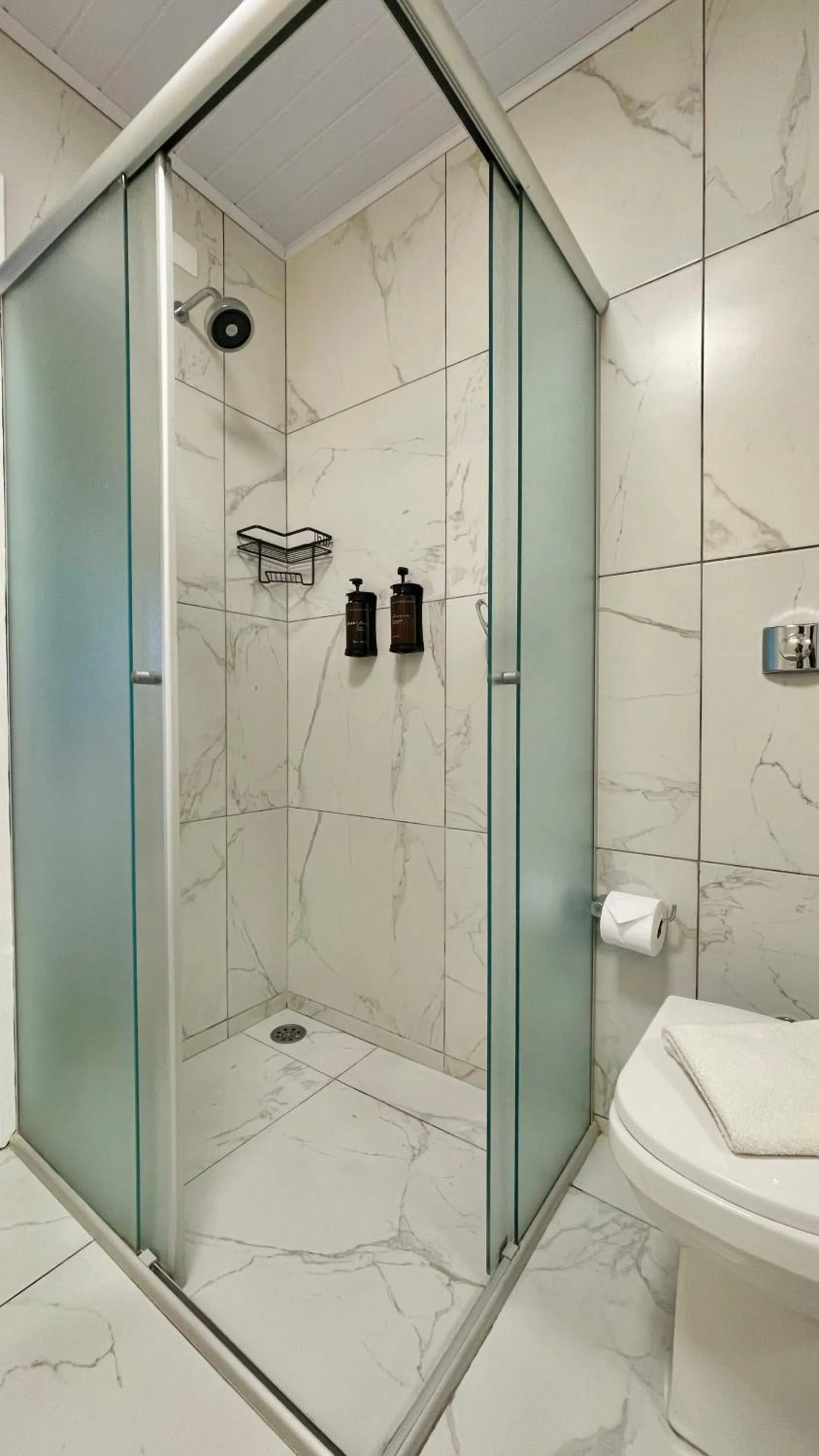 Shower in Chalés Leopoldo em Monte Verde