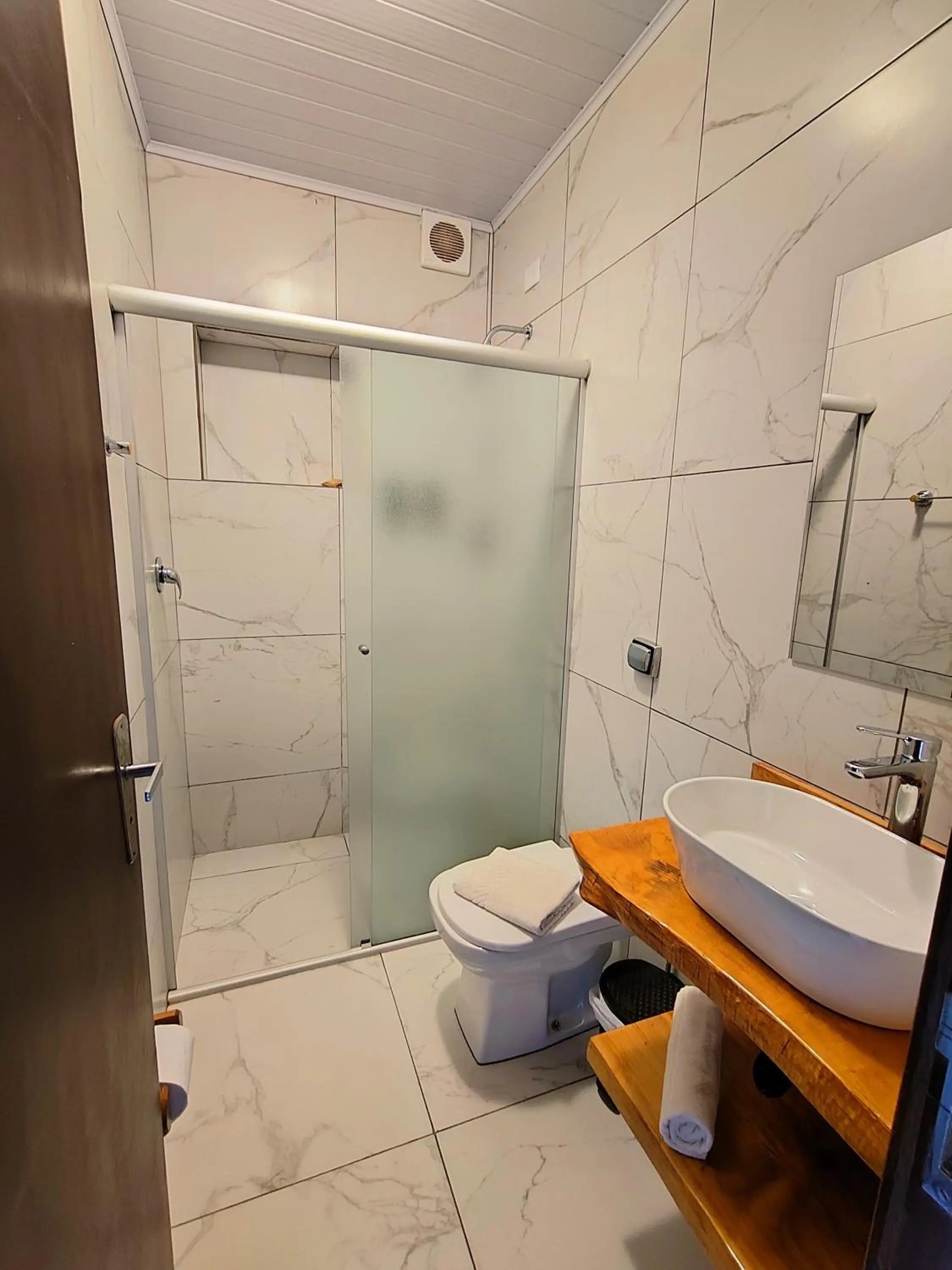 Shower in Chalés Leopoldo em Monte Verde