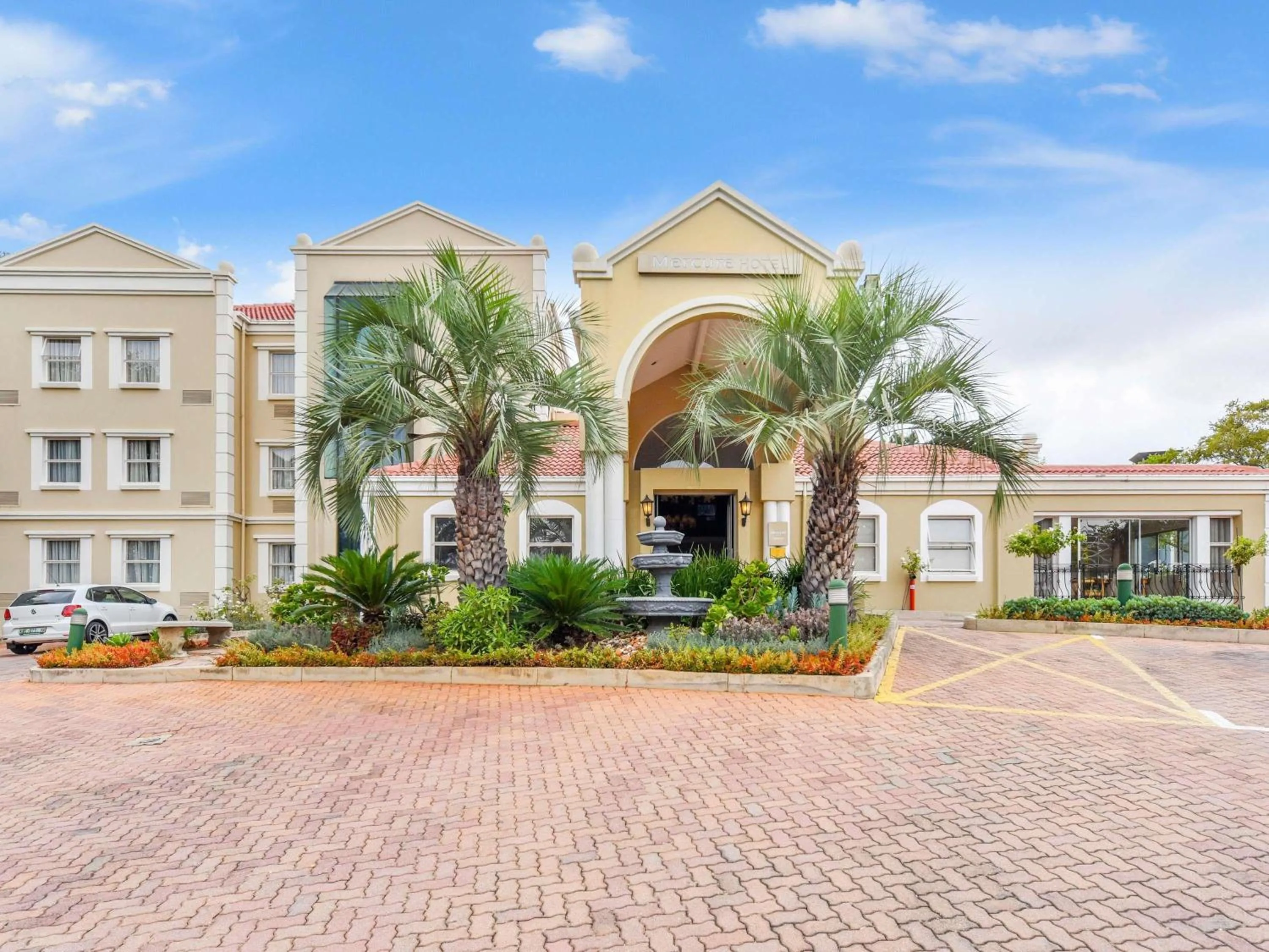 Property building in Mercure Johannesburg Midrand