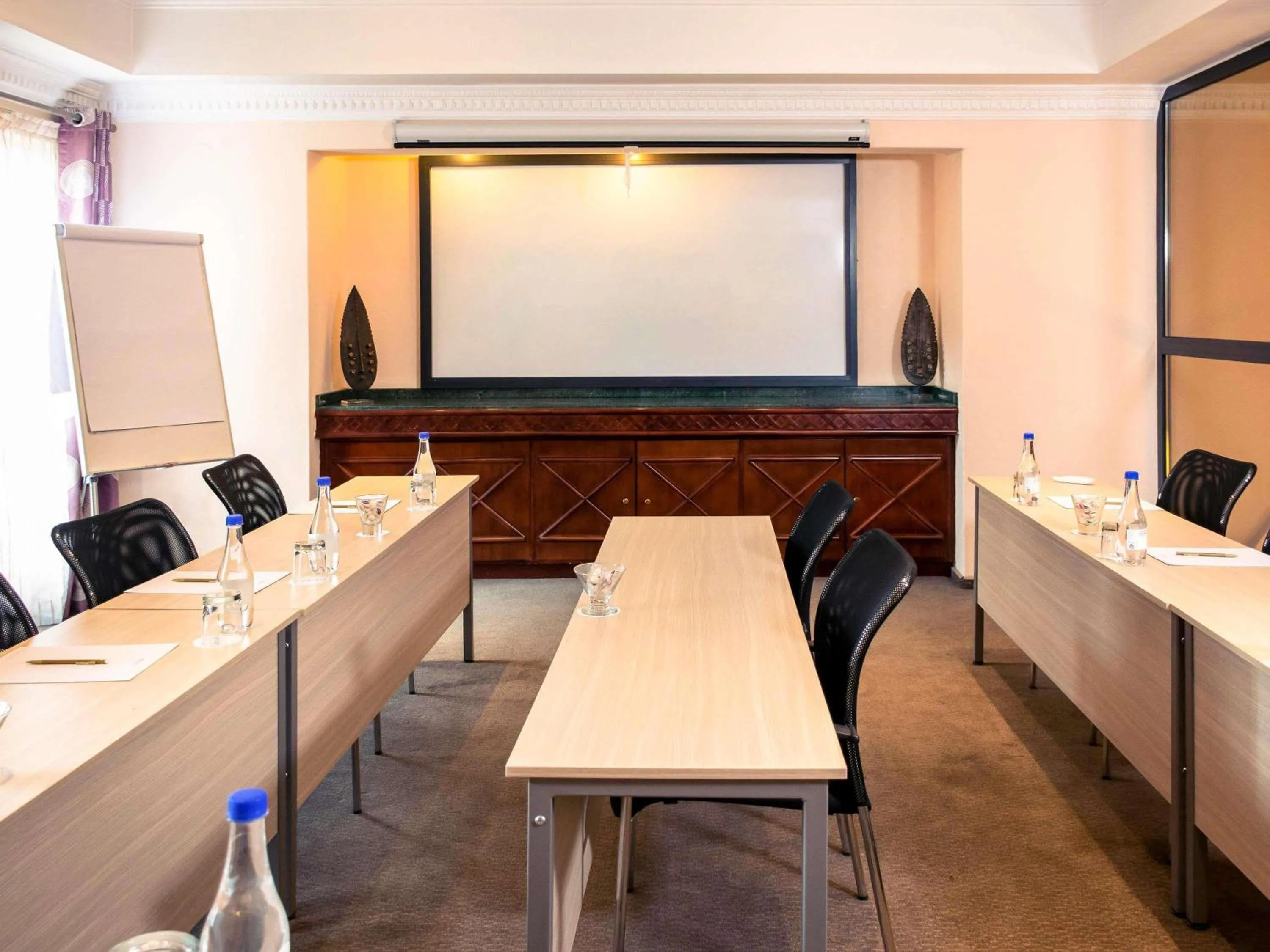 Meeting/conference room in Mercure Johannesburg Midrand