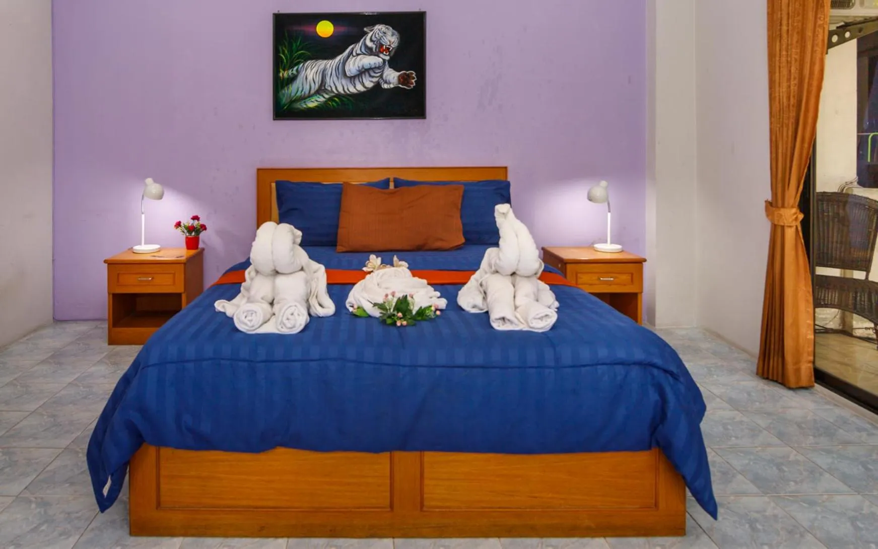 Photo of the whole room, Bed in Traveller's Rest Sports Bar