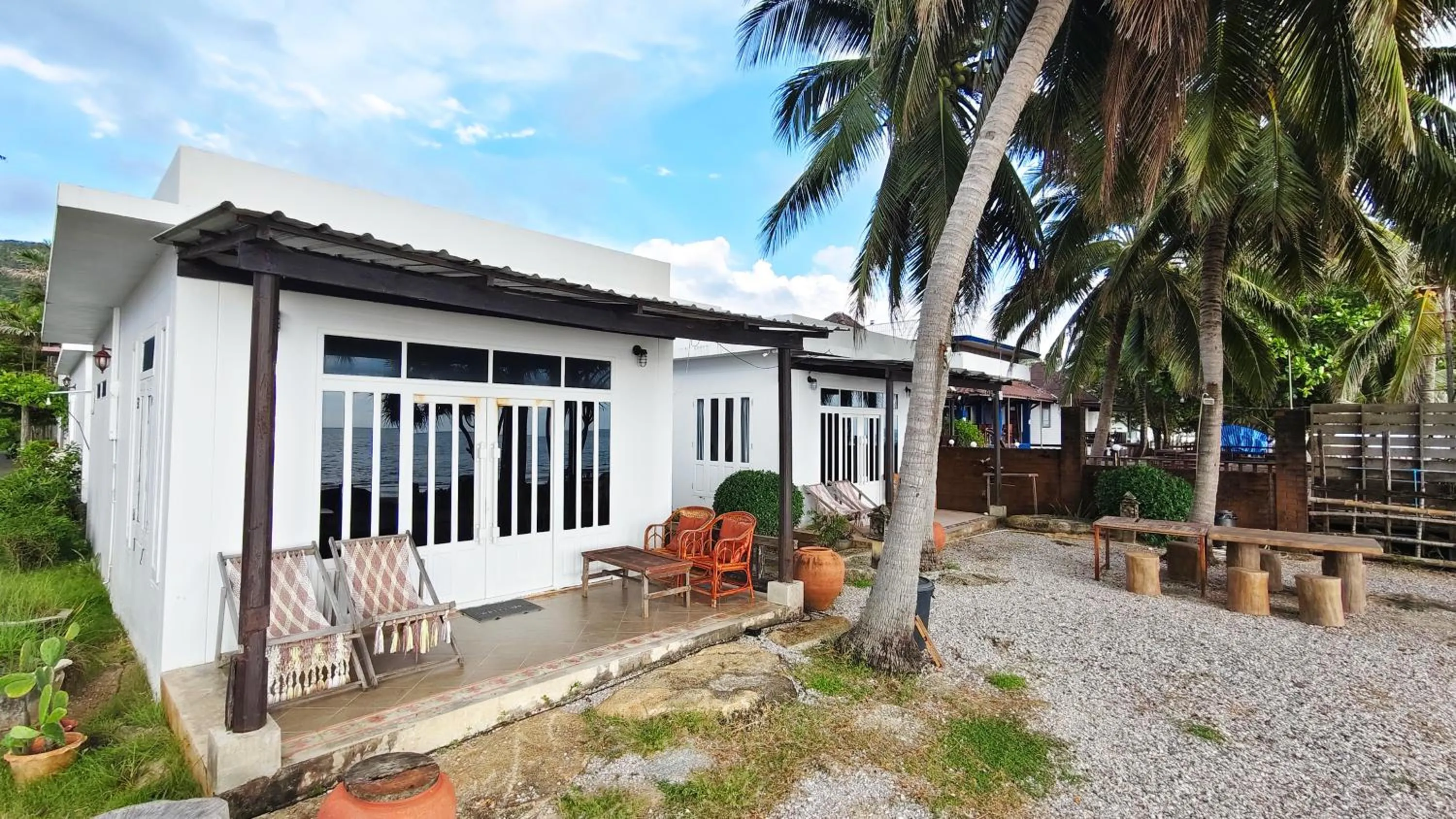 Property building in Baan Toom Village and Resort