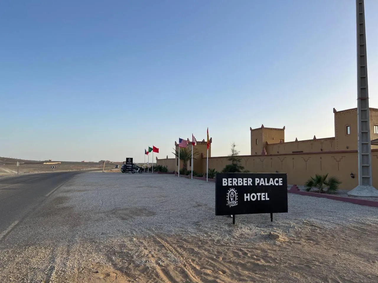 Property building in Hotel Berber Palace Merzouga