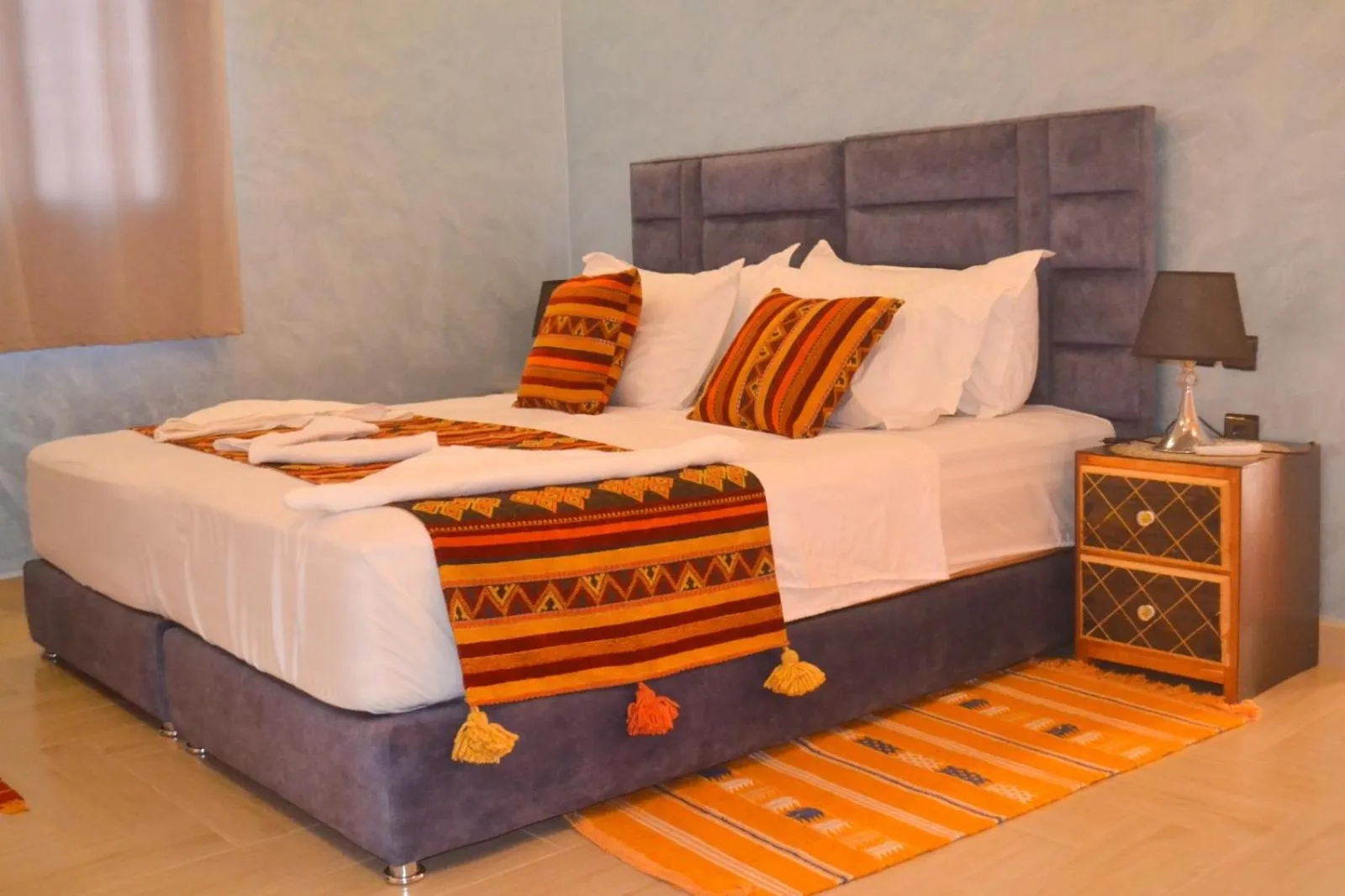 Property building, Bed in Hotel Berber Palace Merzouga