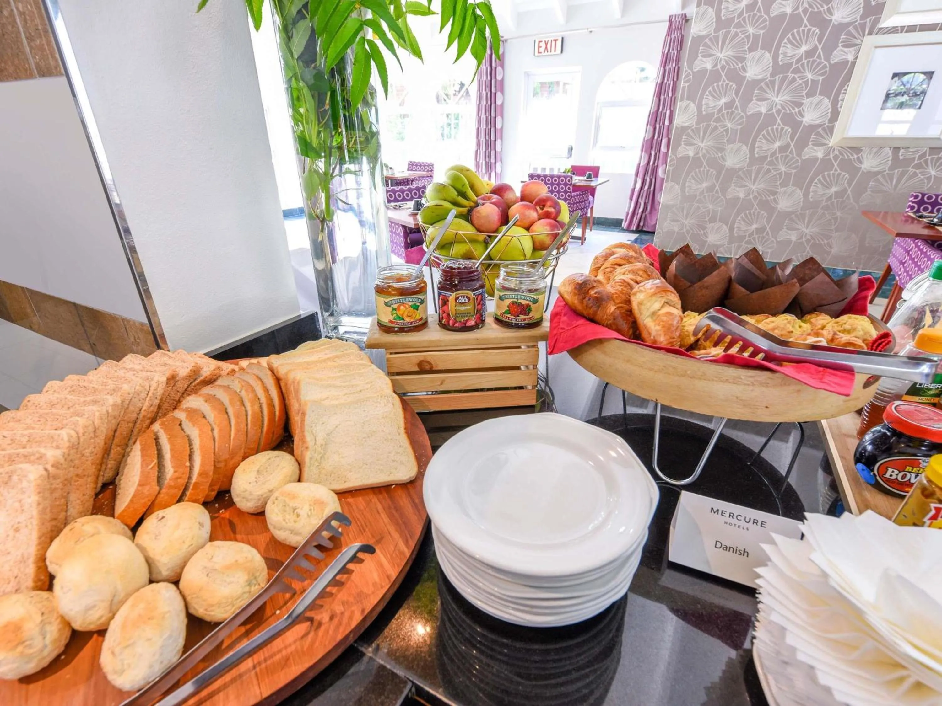 Breakfast in Mercure Johannesburg Randburg