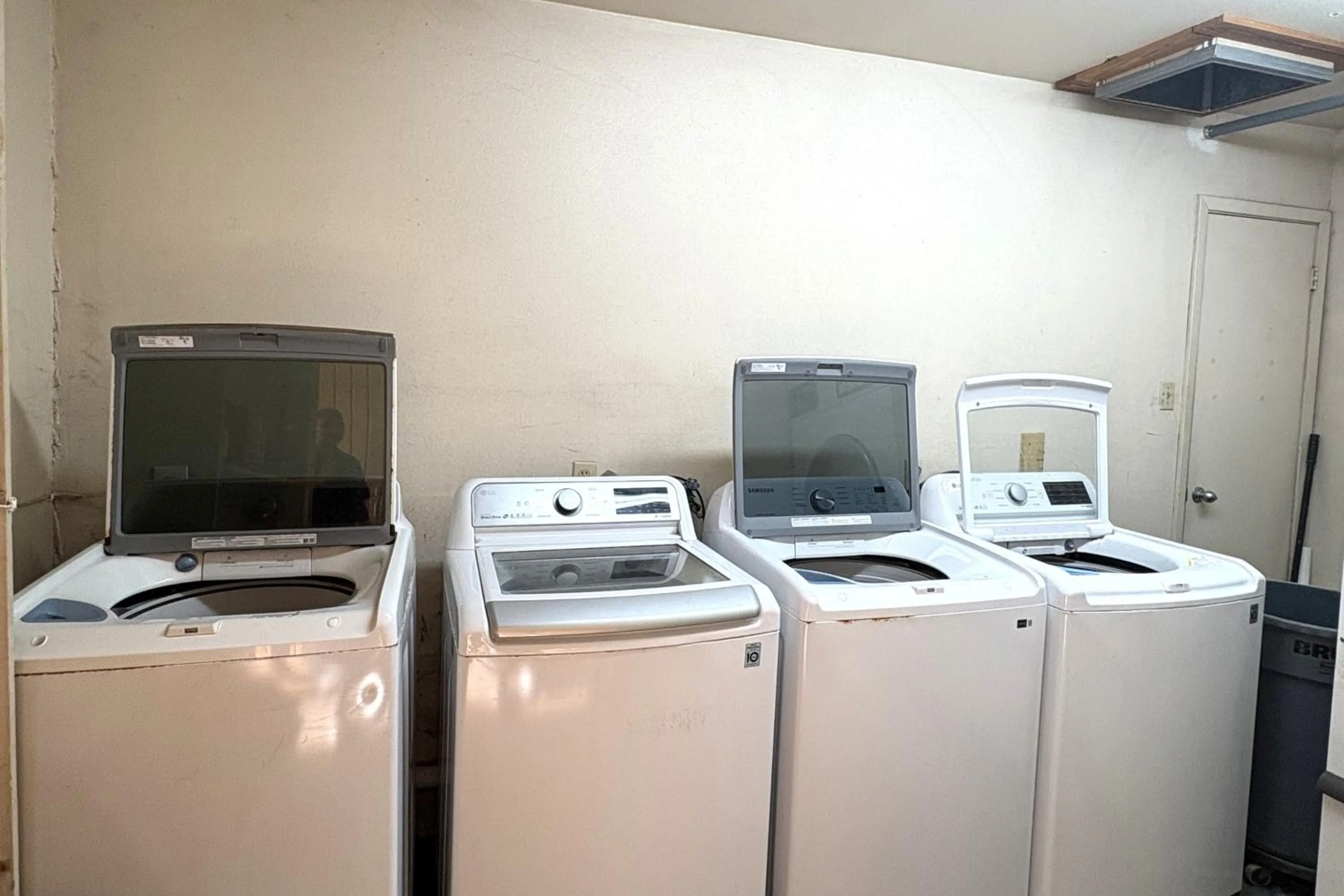 Area and facilities in Chaparral Motel Victoria TX, Hwy 59