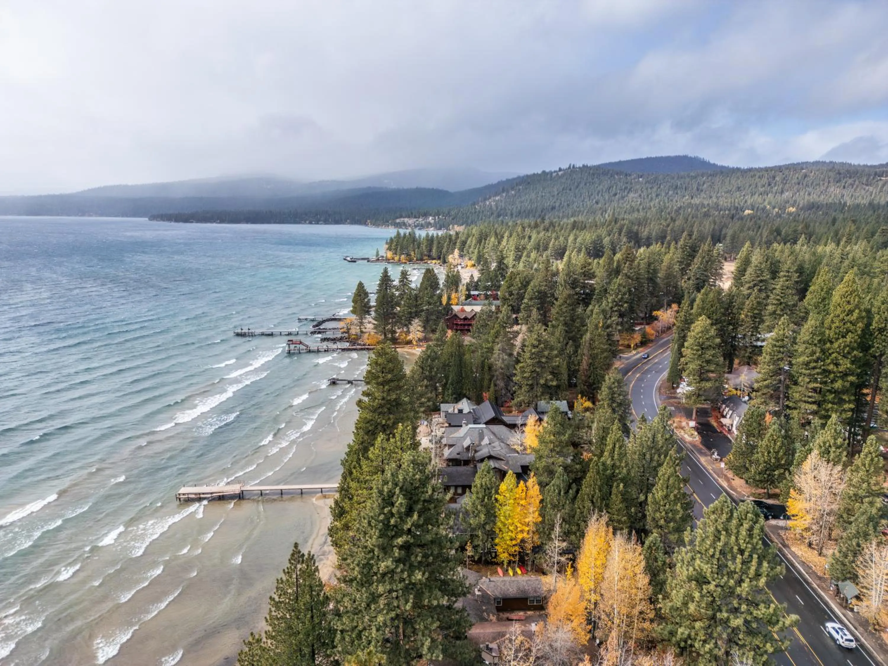 Lake view in Tahoe Edgelake Beach Club