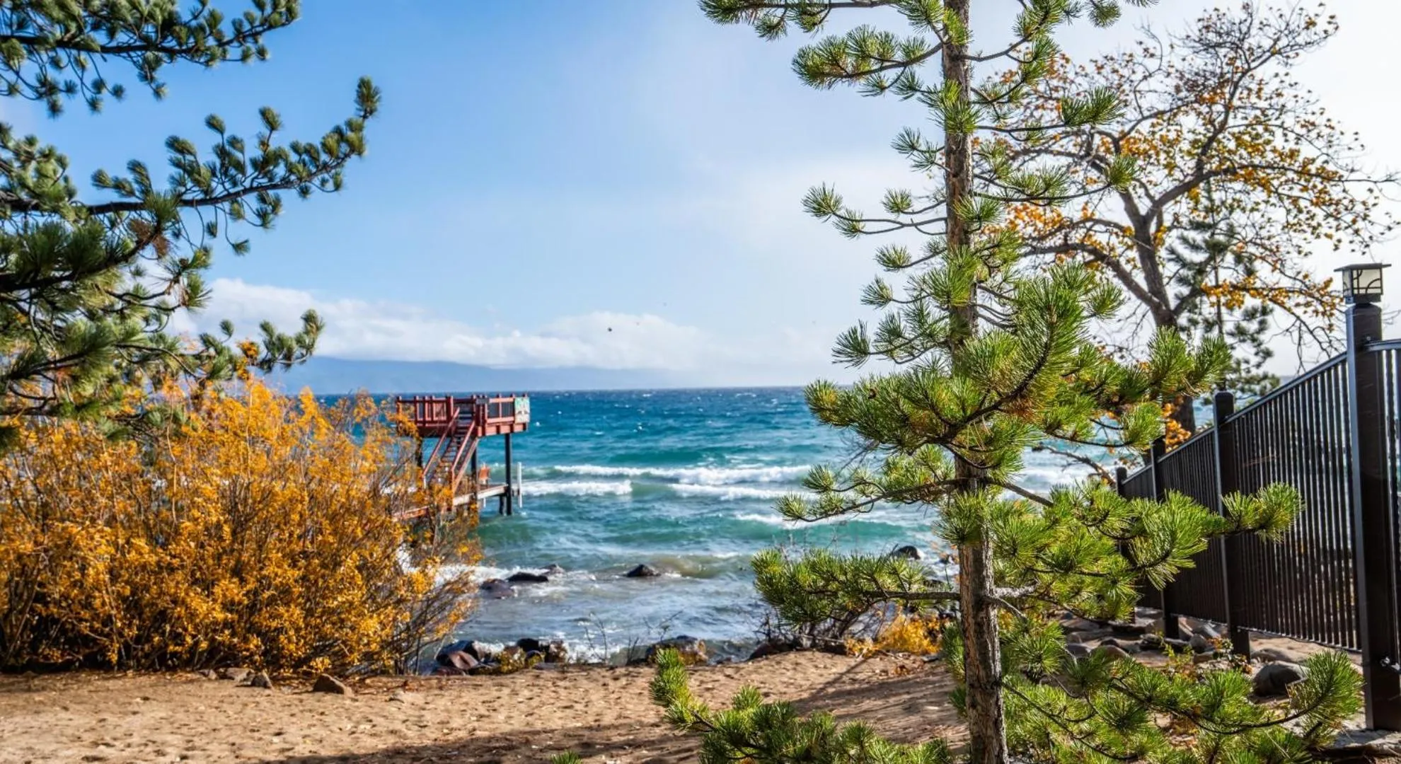 Natural landscape in Tahoe Edgelake Beach Club
