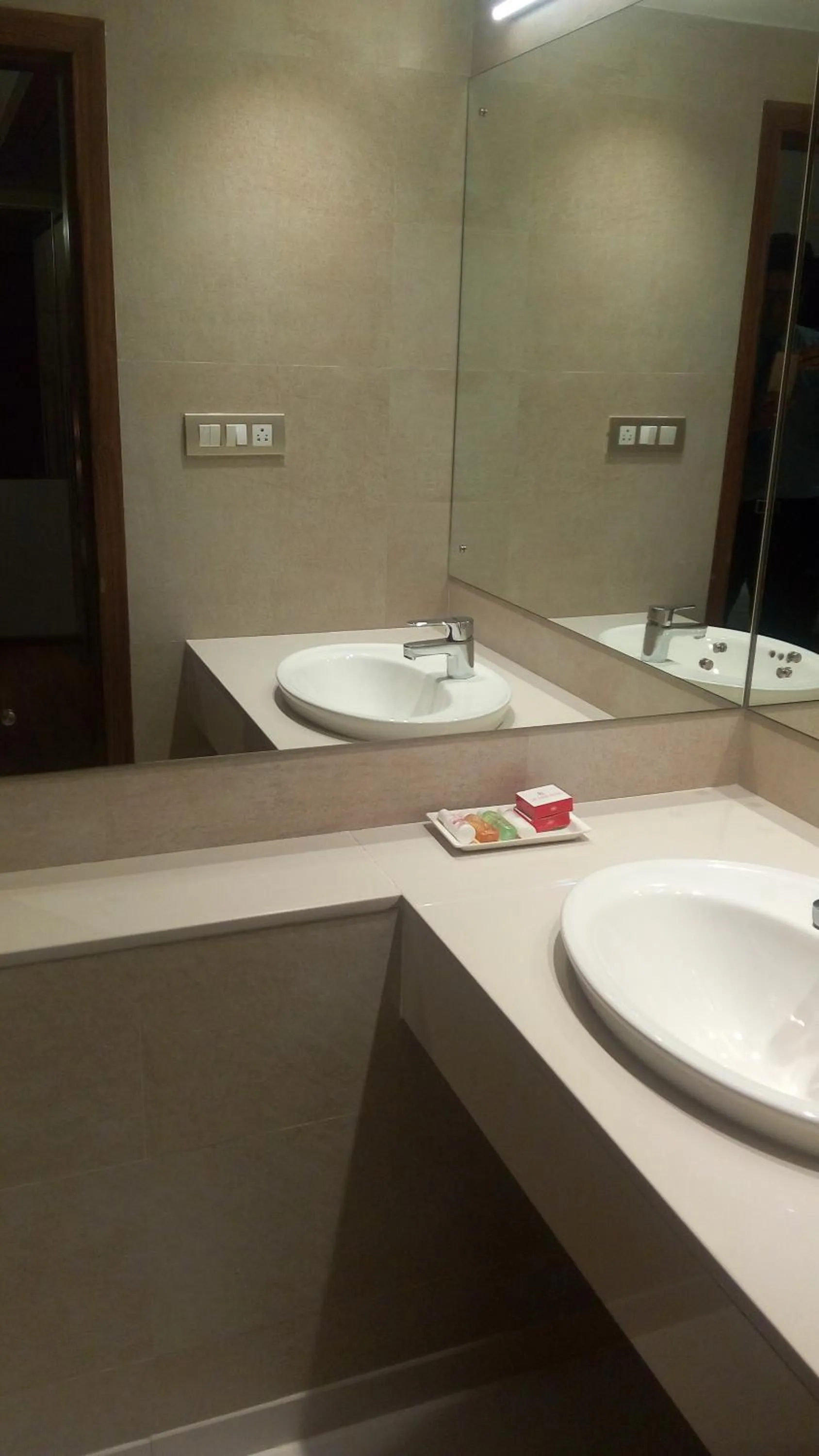 Bathroom in The Royal Orchid Hotel, Chembur
