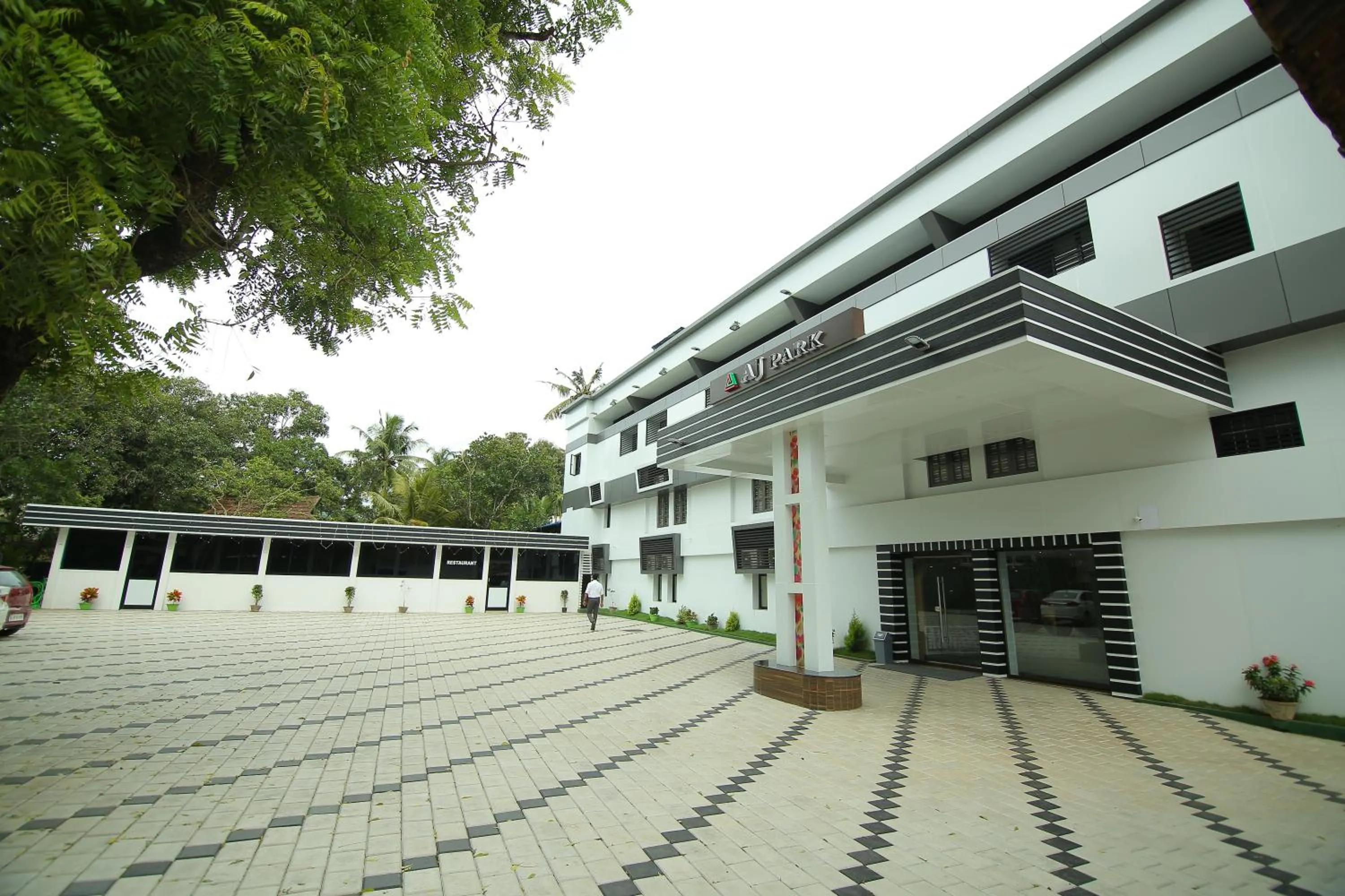 Hotel A J Park
