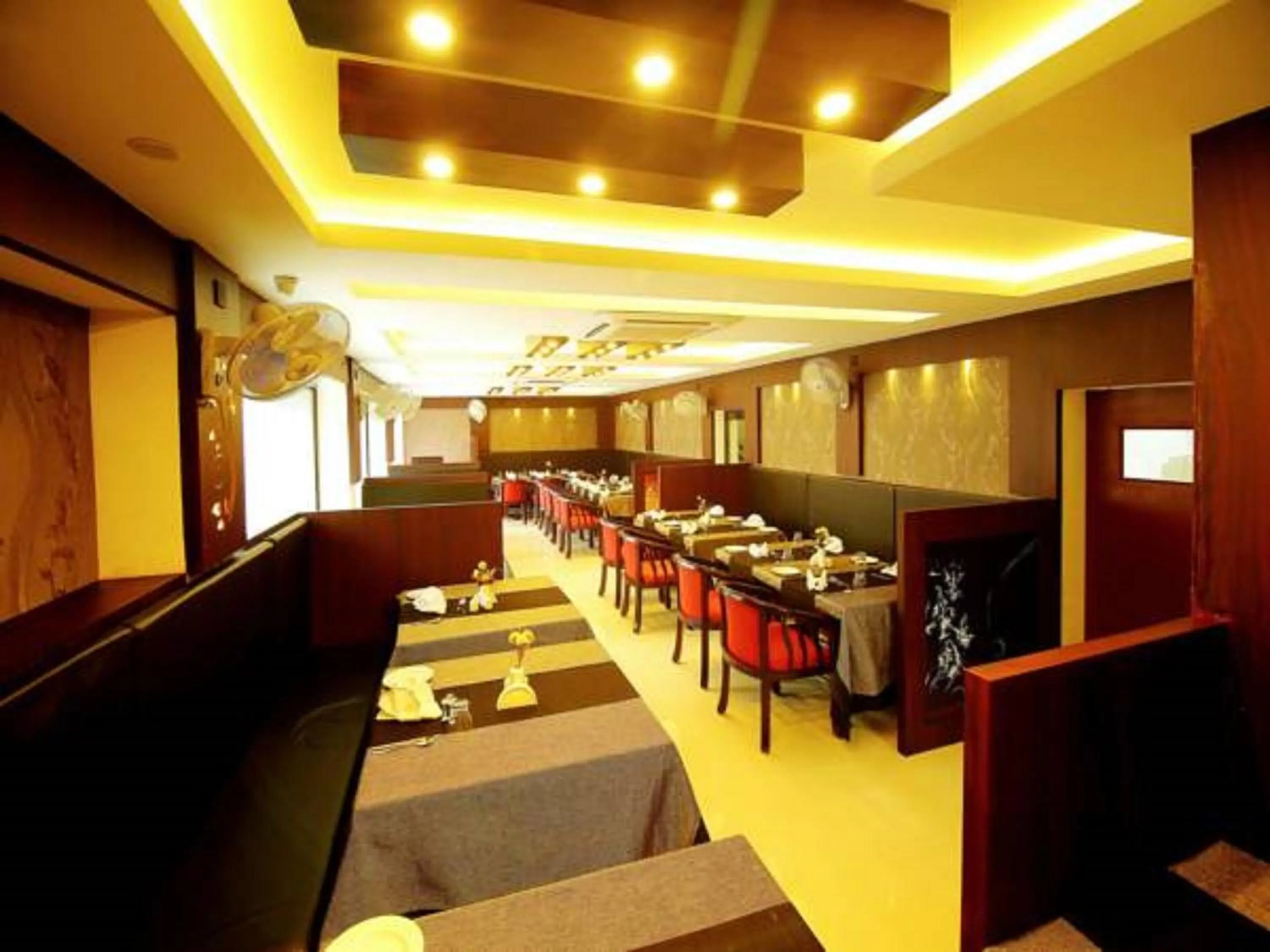 Hotel A J Park