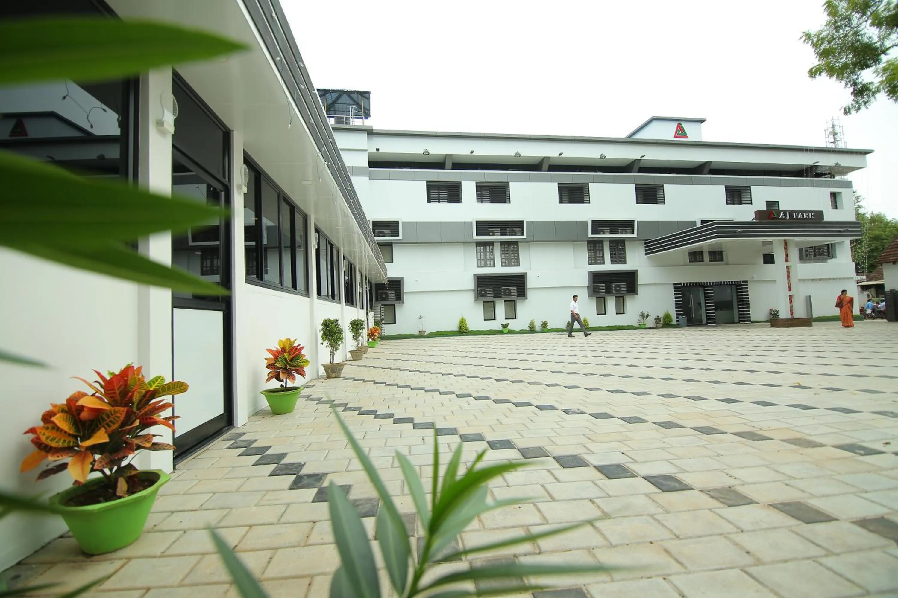 Hotel A J Park