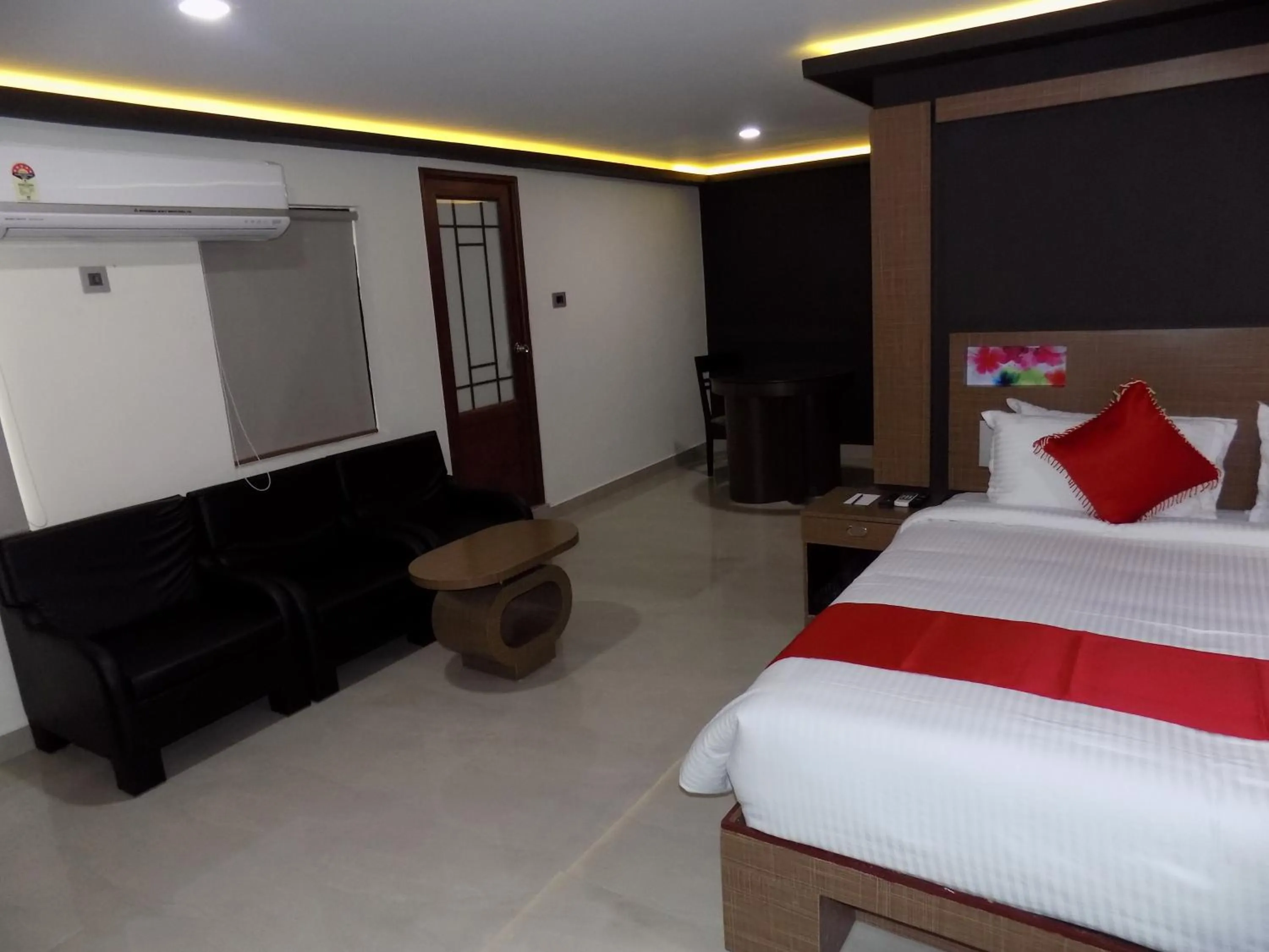 Bed in Hotel A J Park