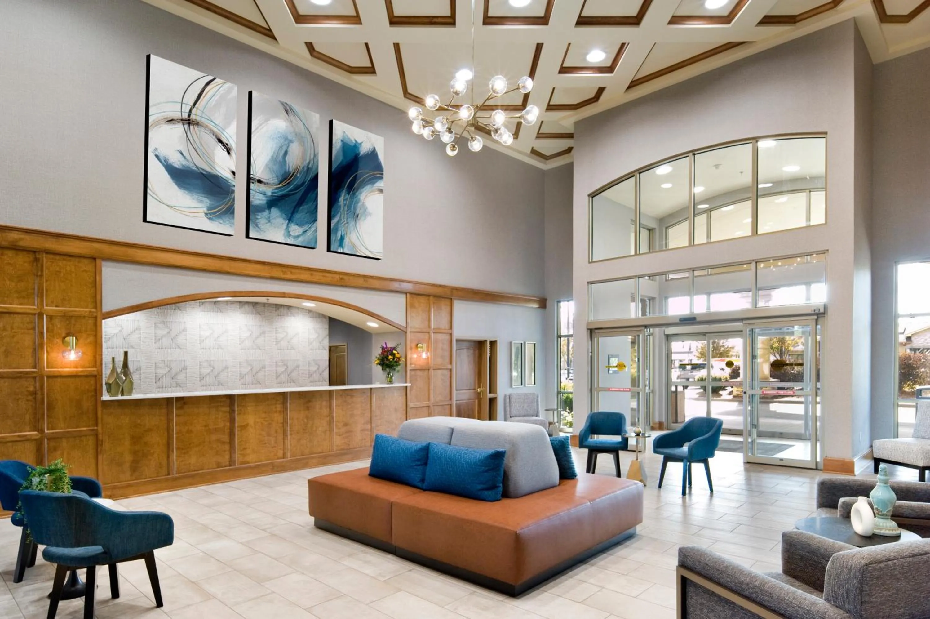 Lobby or reception in ClubHouse Hotel Sioux Falls