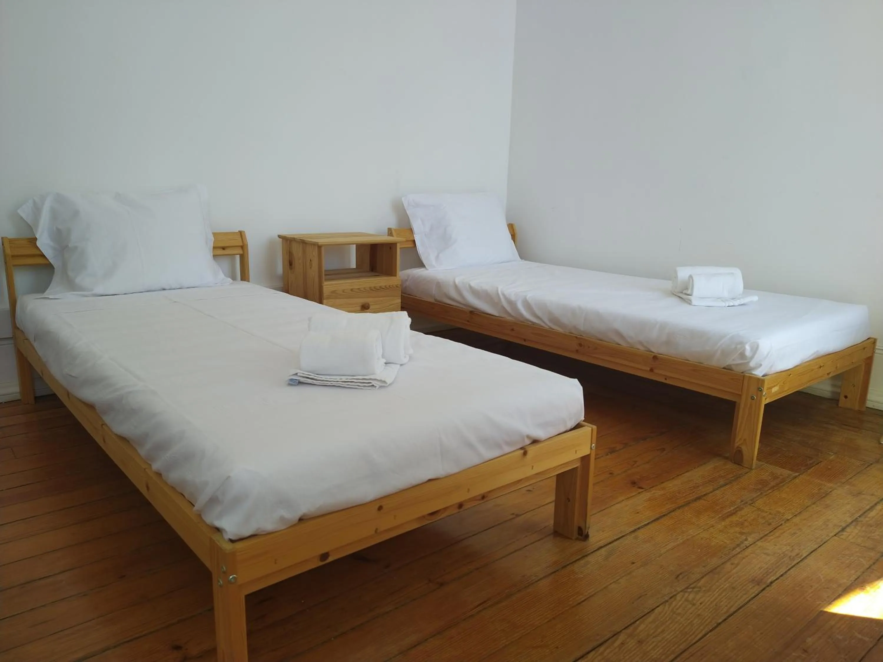 Bedroom, Bed in Baixa Terrace Hostel