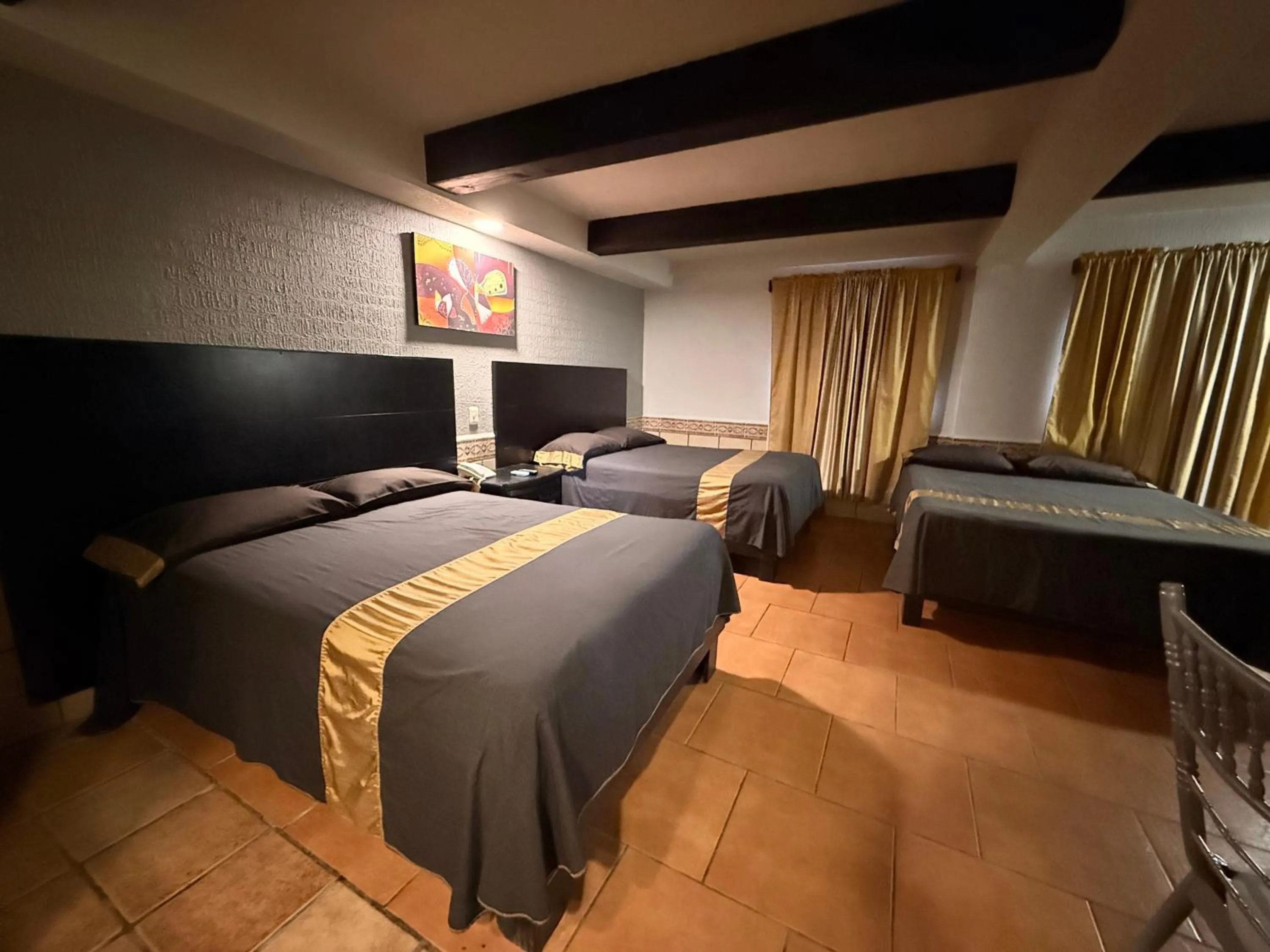 Photo of the whole room, Bed in Hotel Mirage Express