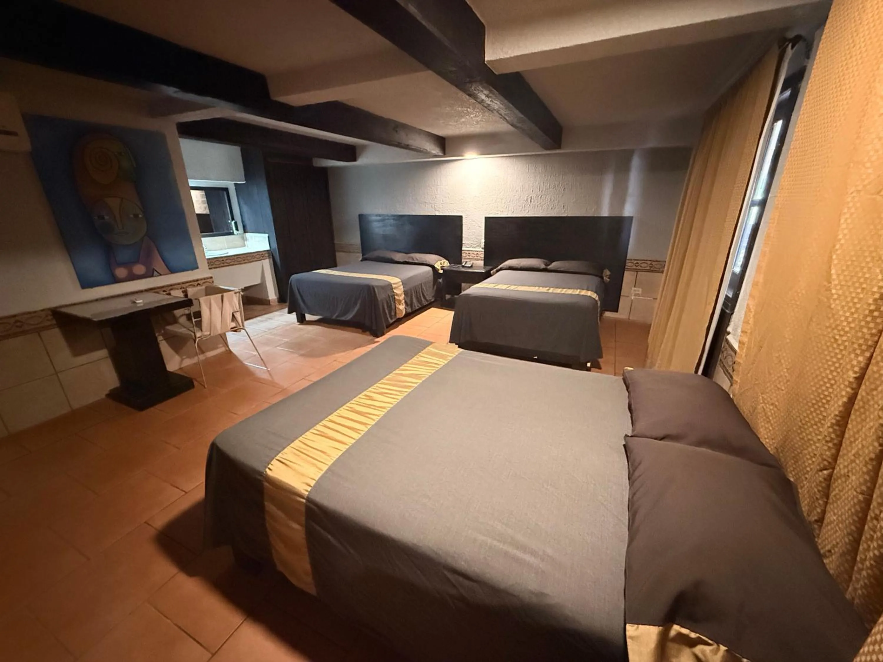 Photo of the whole room, Bed in Hotel Mirage Express