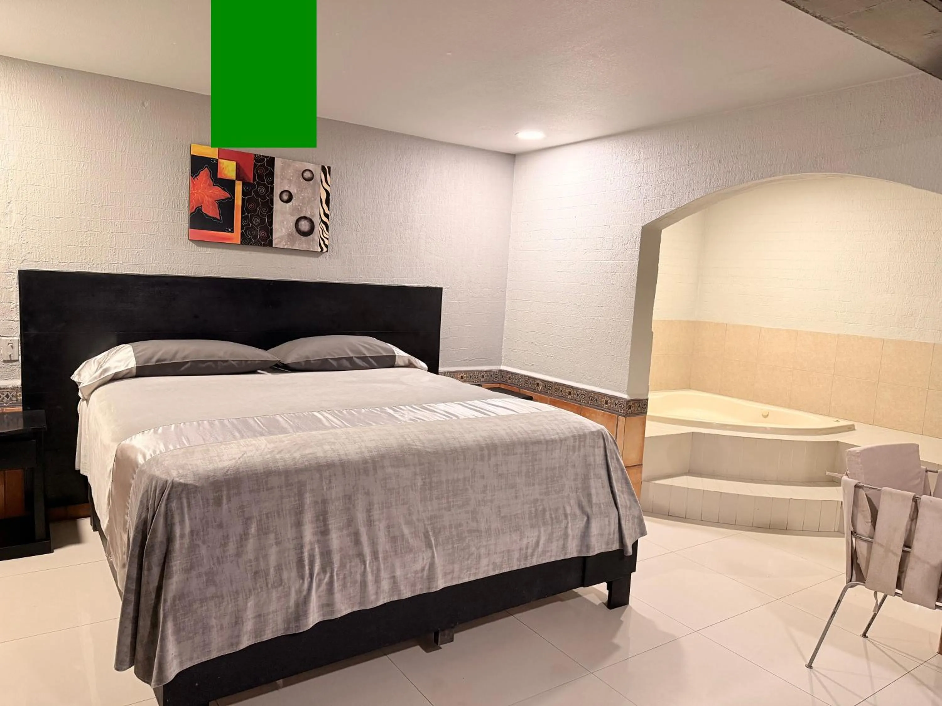 Photo of the whole room, Bed in Hotel Mirage Express