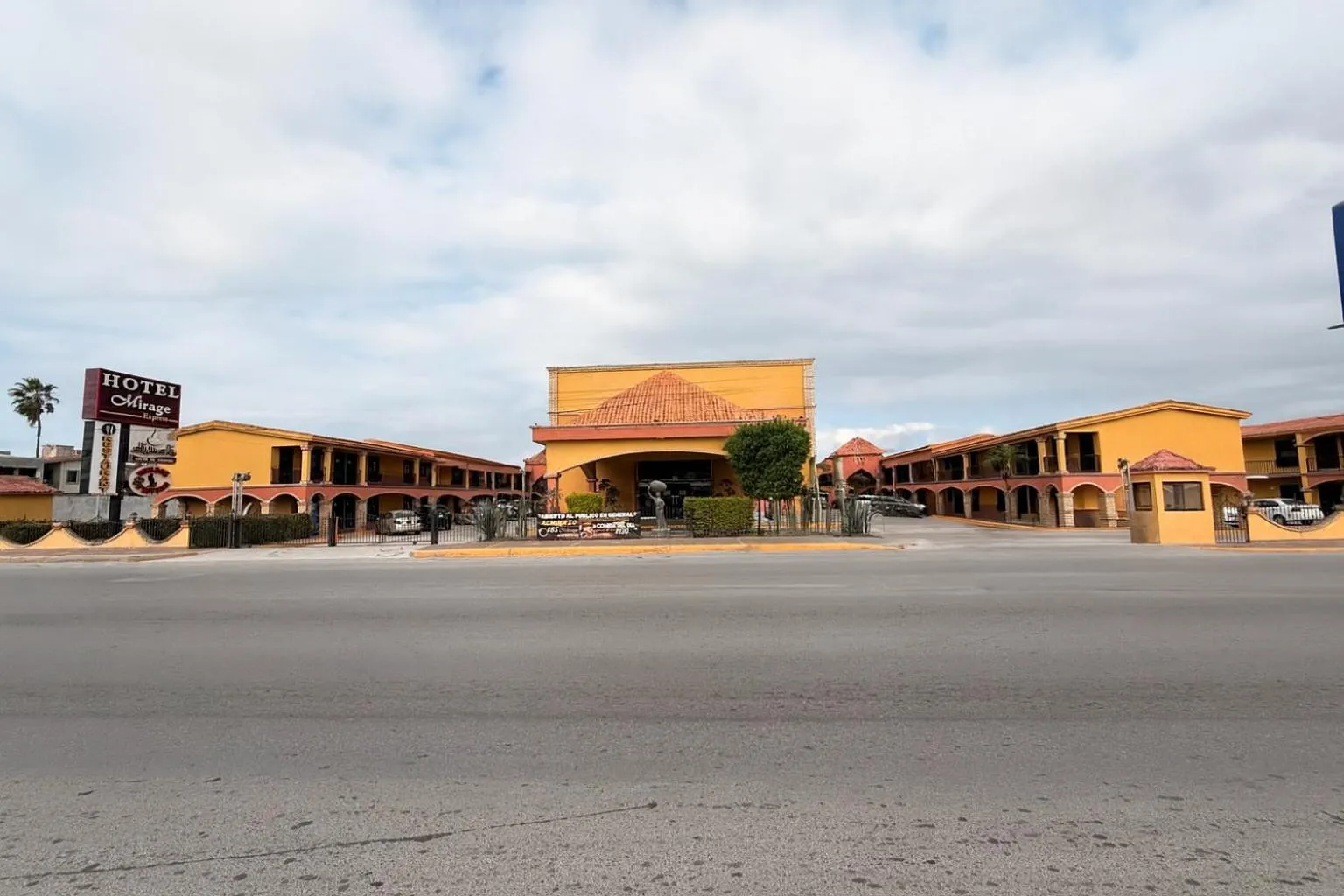 Property building in Hotel Mirage Express