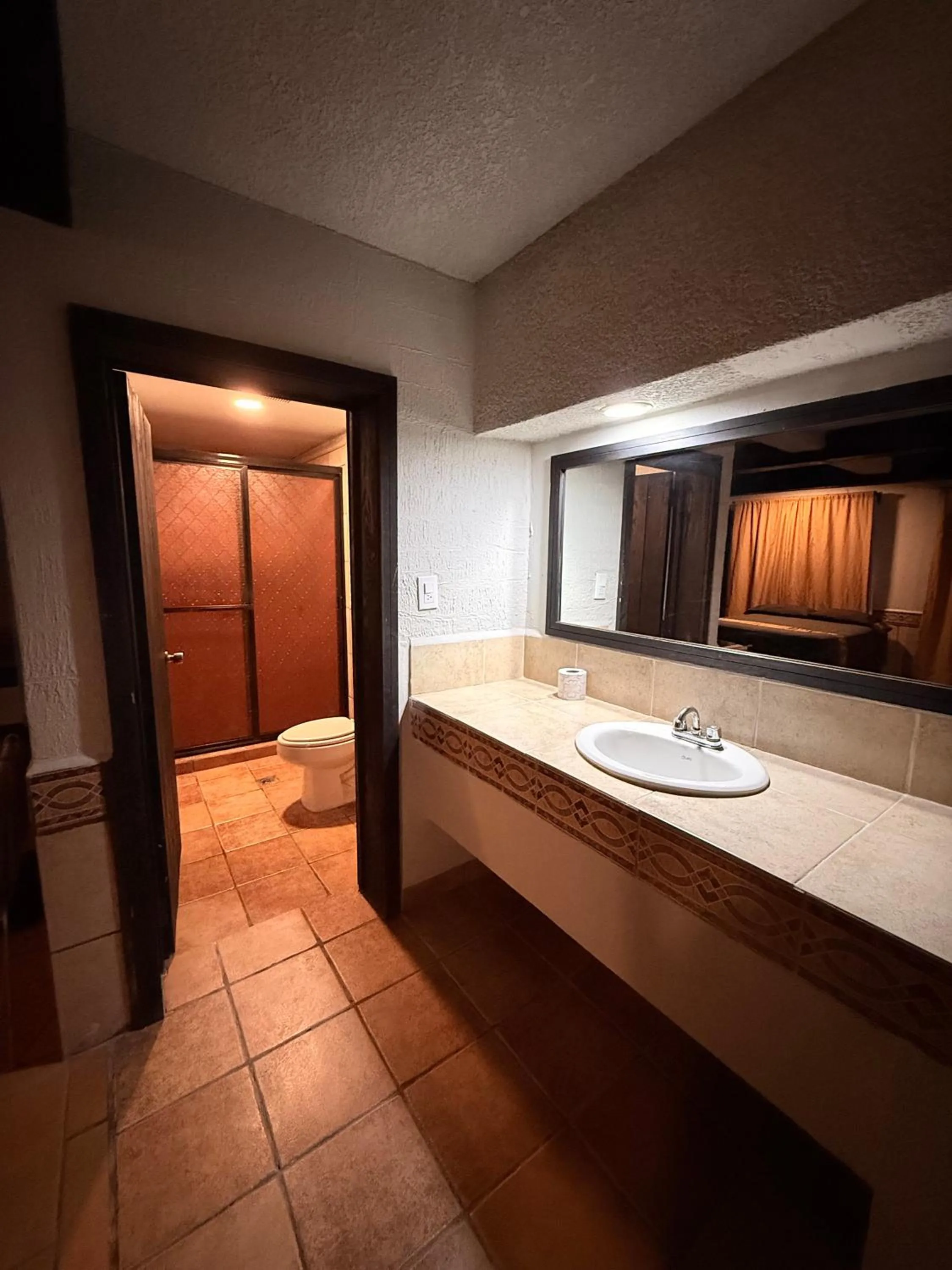 Bathroom in Hotel Mirage Express