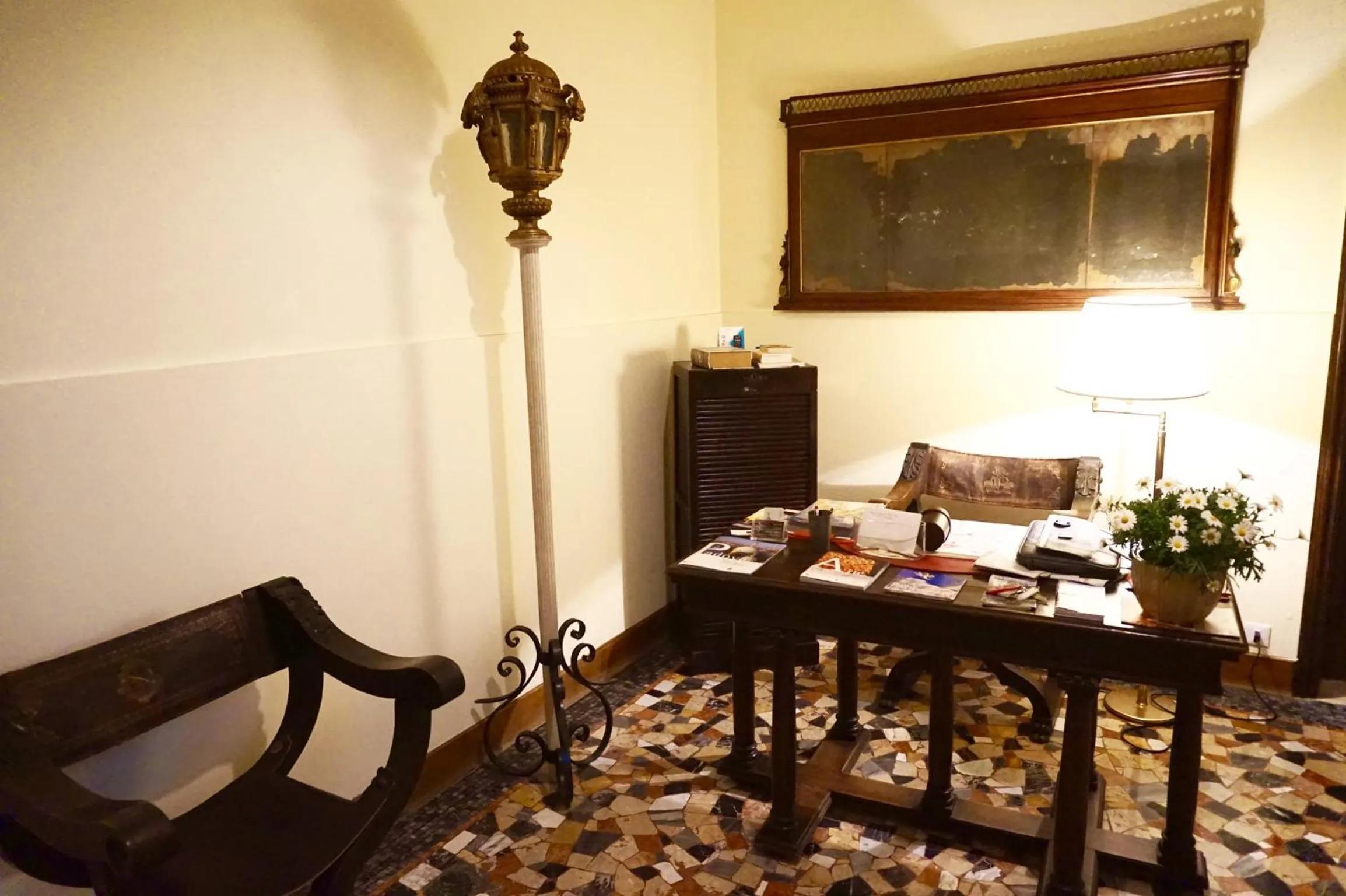 Lobby or reception in Palazzo Mantua Benavides Suites & Apartments