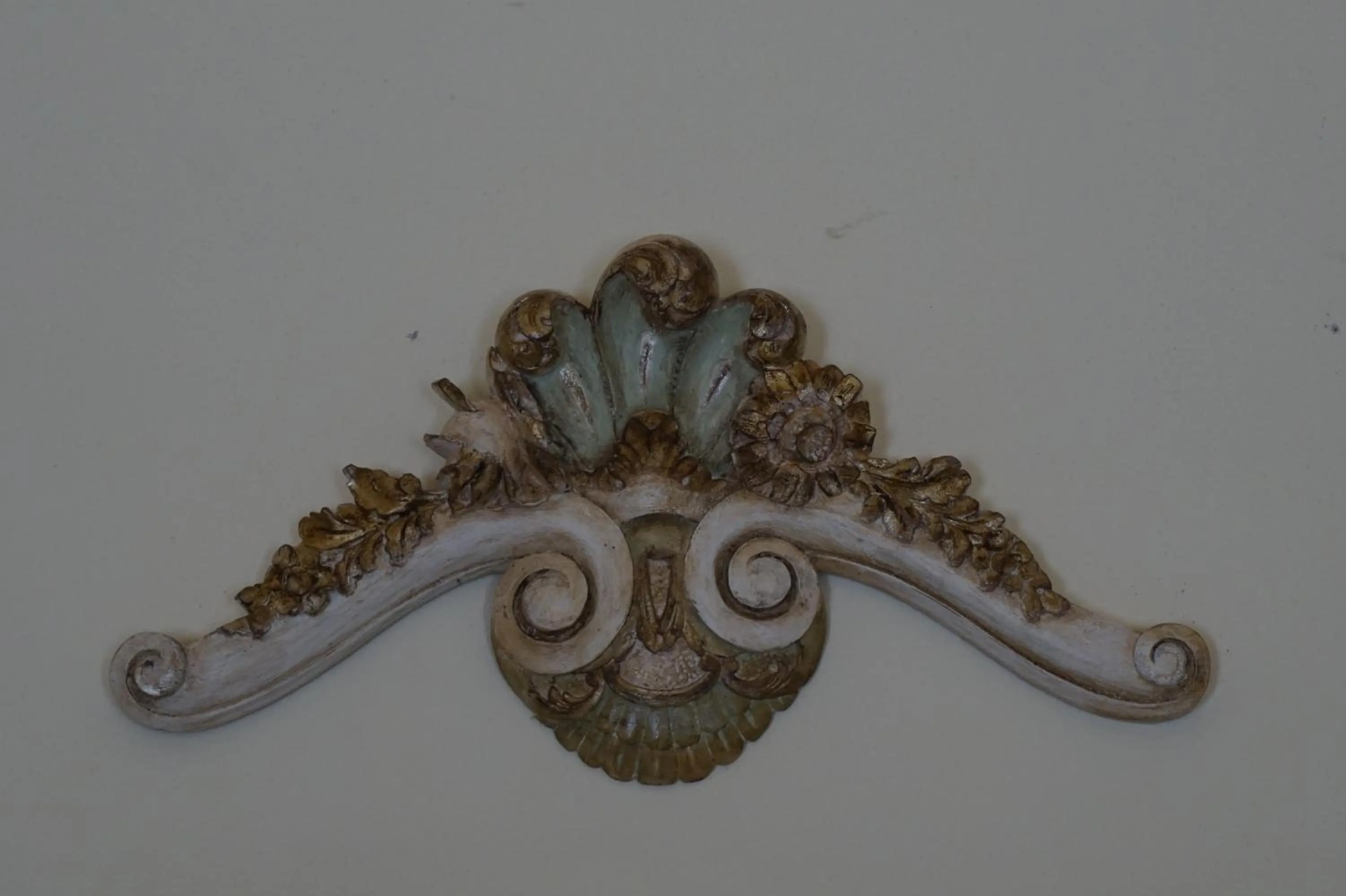Decorative detail in Palazzo Mantua Benavides Suites & Apartments