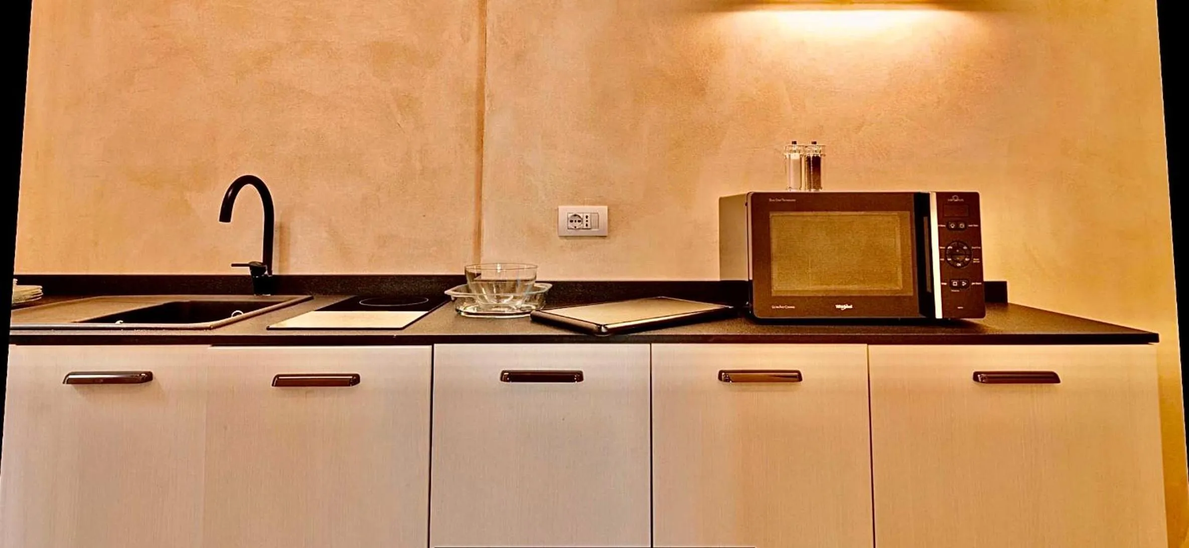 Palazzo Mantua Benavides Suites & Apartments