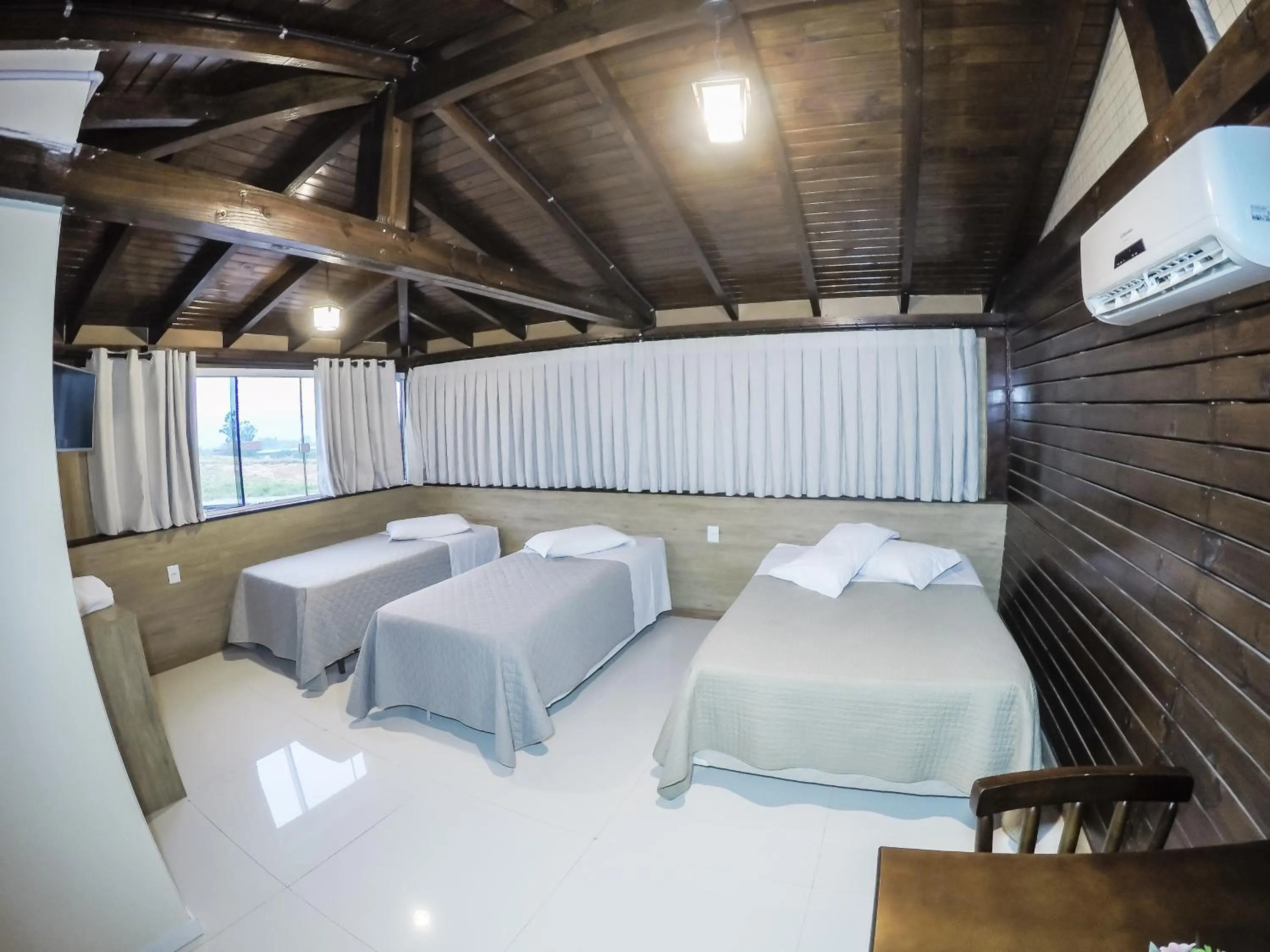 Bed in Hotel Guerra - Pousada Montebelo