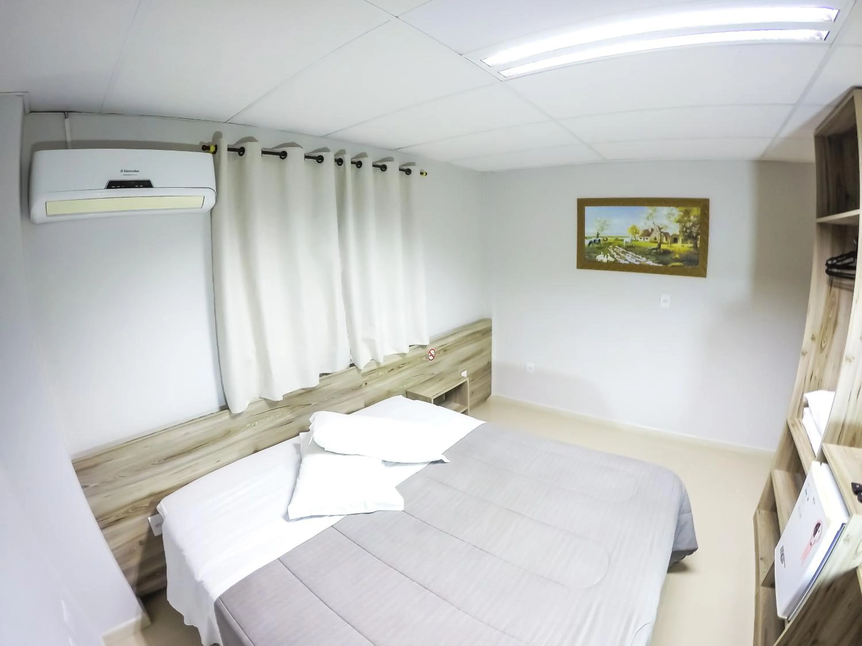 Bed in Hotel Guerra - Pousada Montebelo