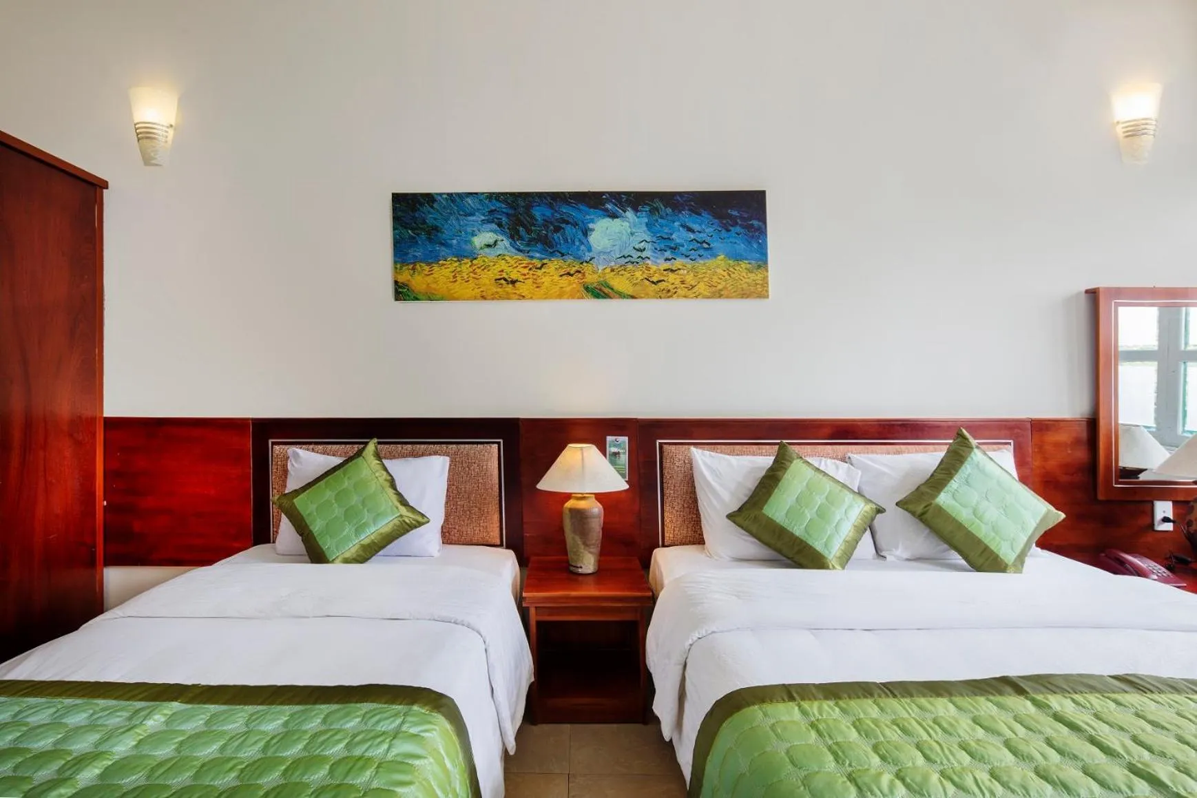 Bed in Sai Gon Phong Nha Hotel