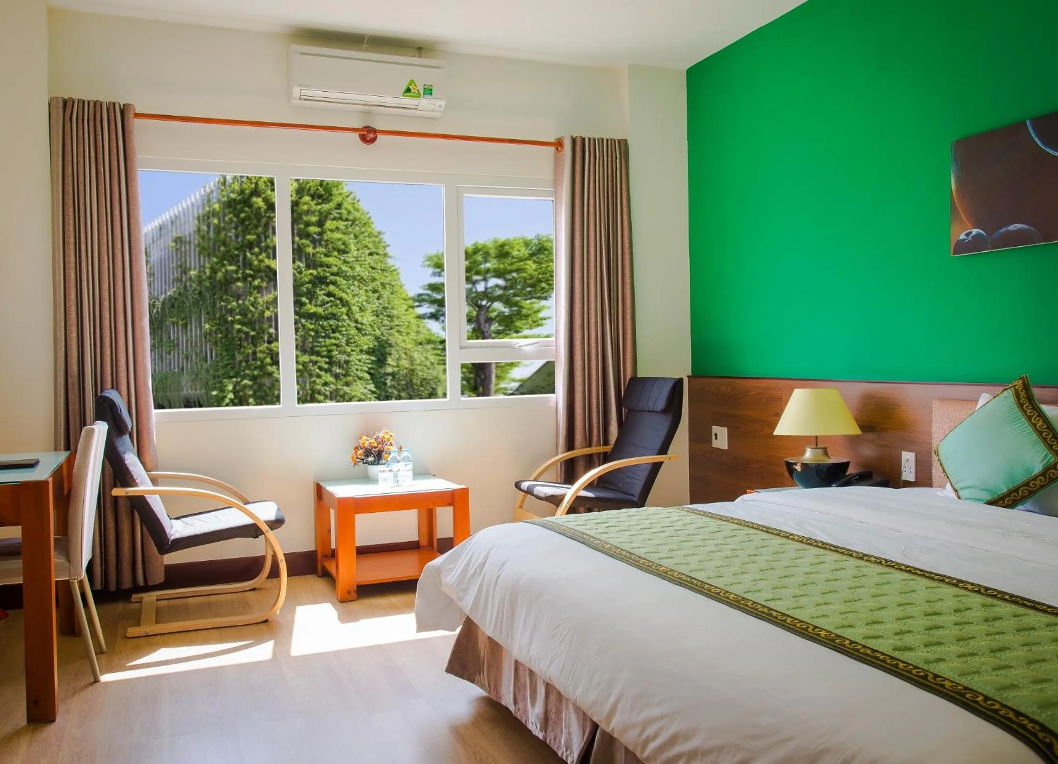 Bed in Sai Gon Phong Nha Hotel