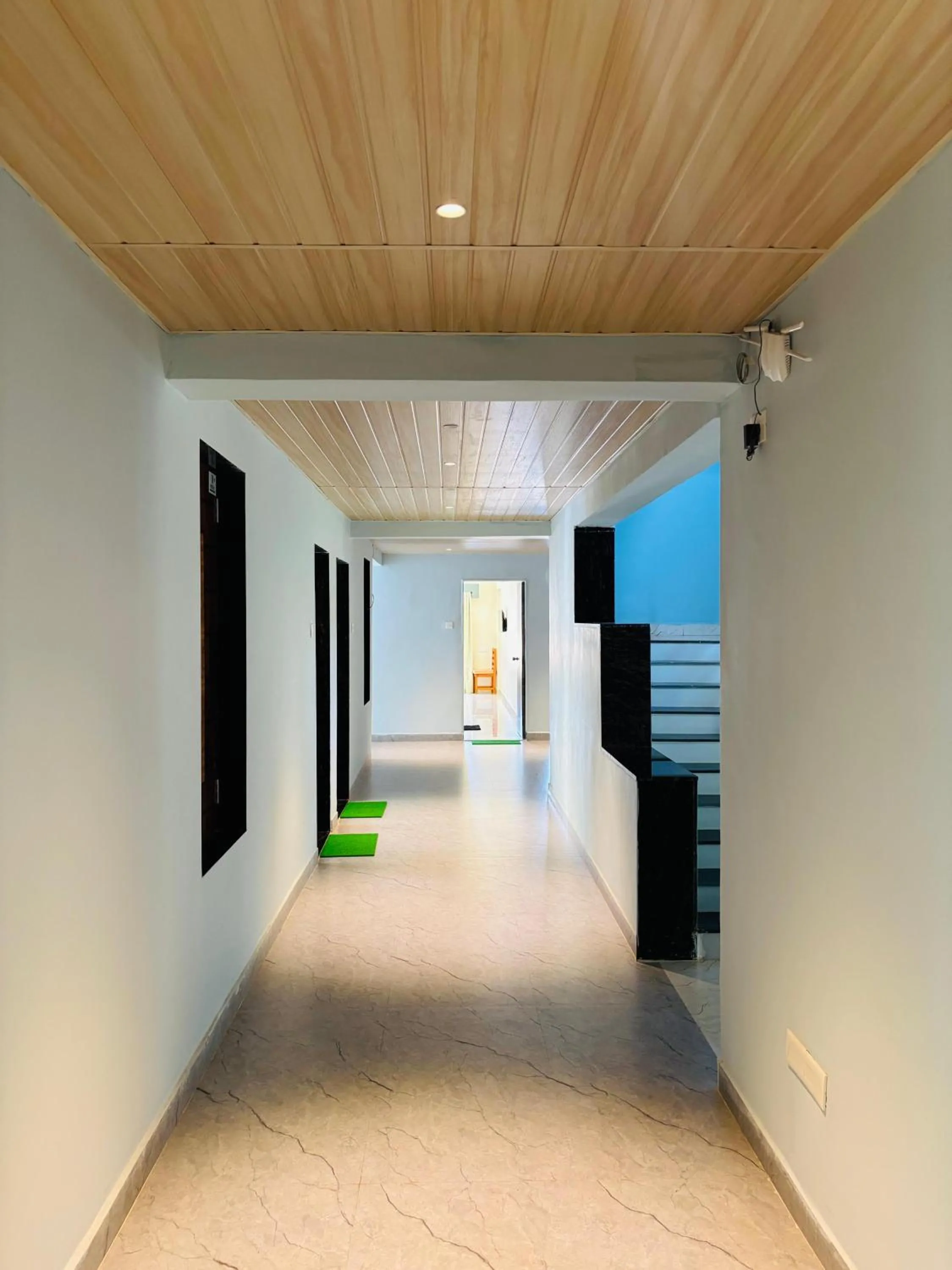 Lobby or reception in 3 WONDERS Tarkarli Hotel and Restaurent