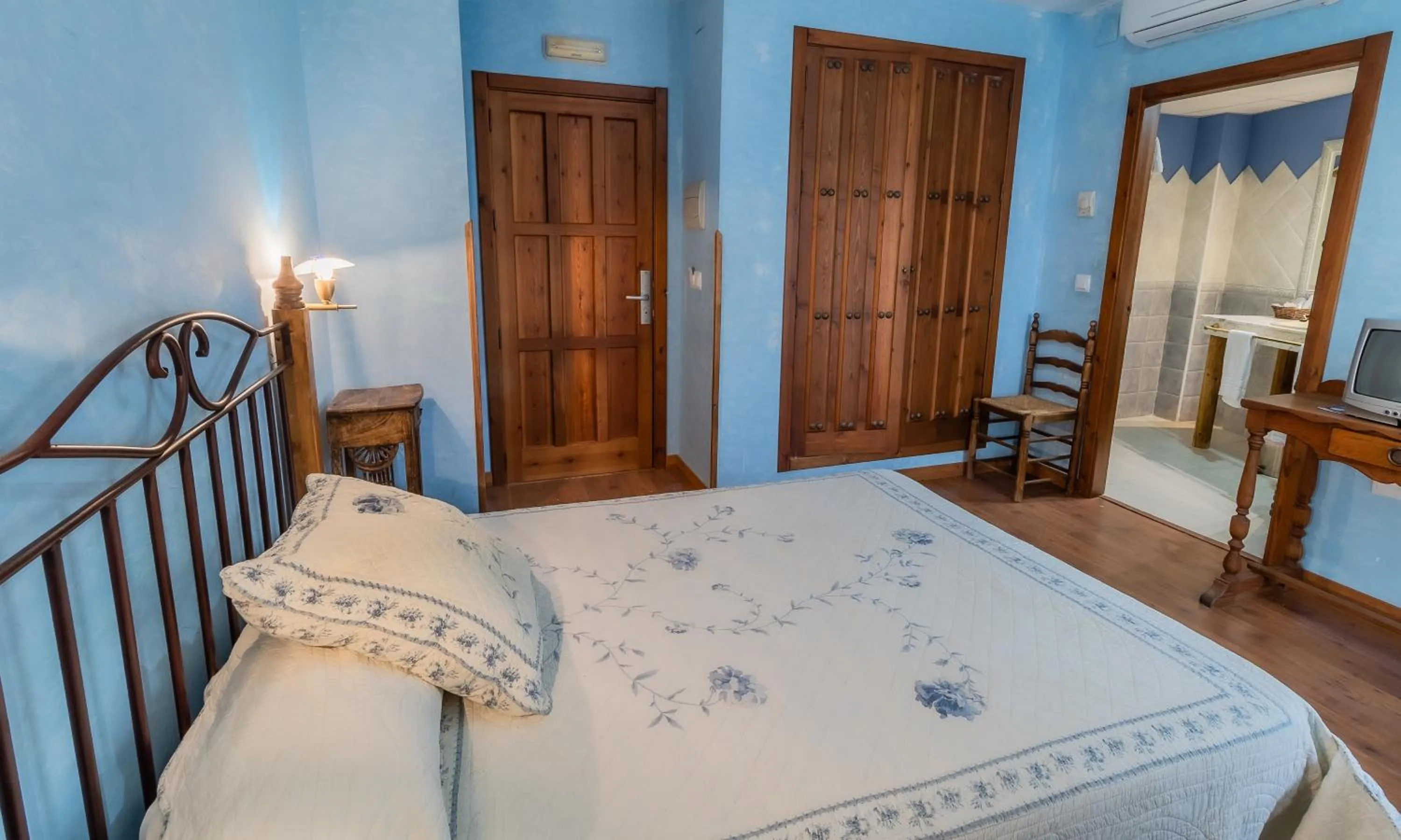 Bed in Hotel Rural El Labriego by Vivere Stays