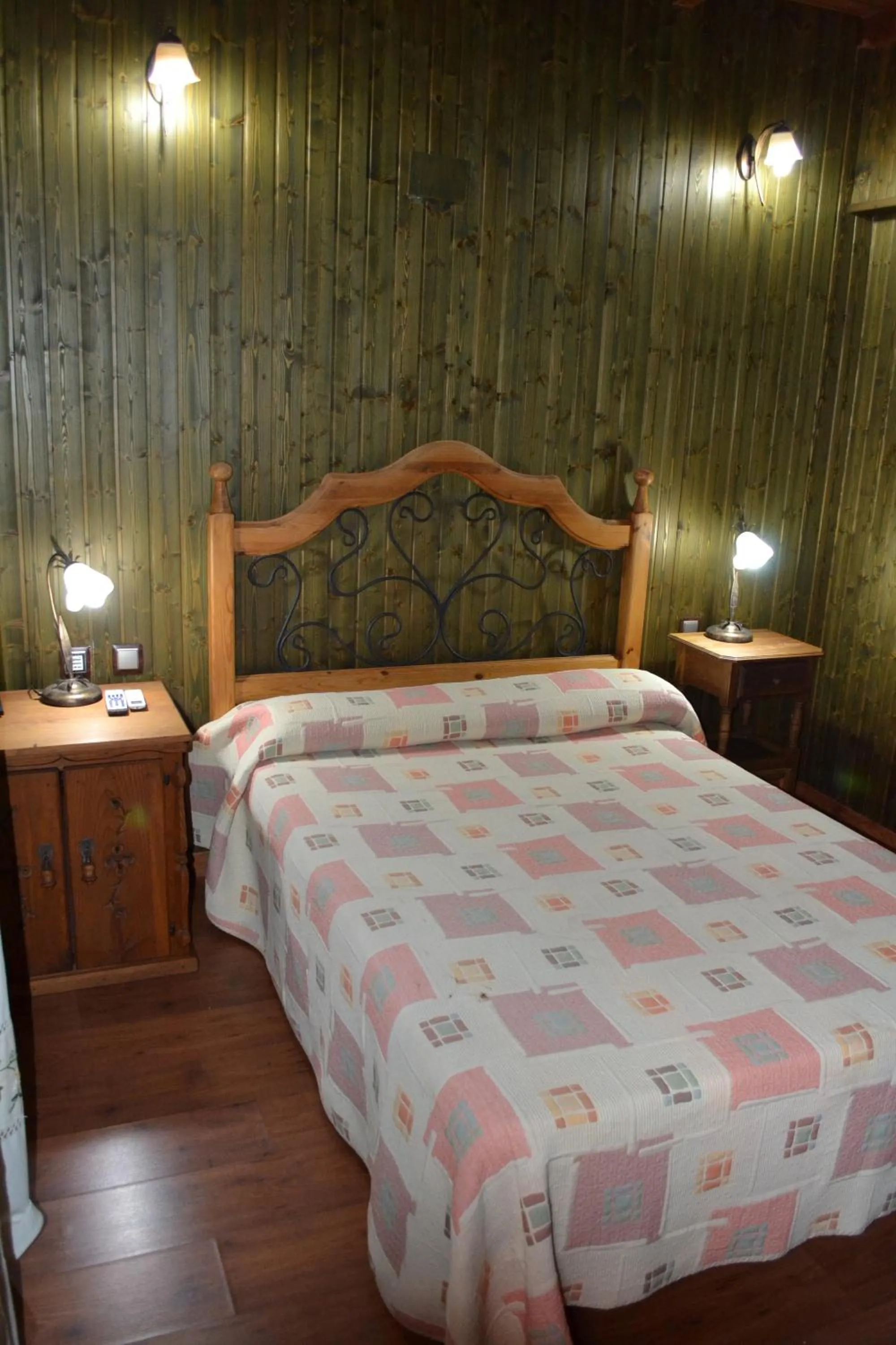 Photo of the whole room, Bed in Hotel Rural El Labriego by Vivere Stays